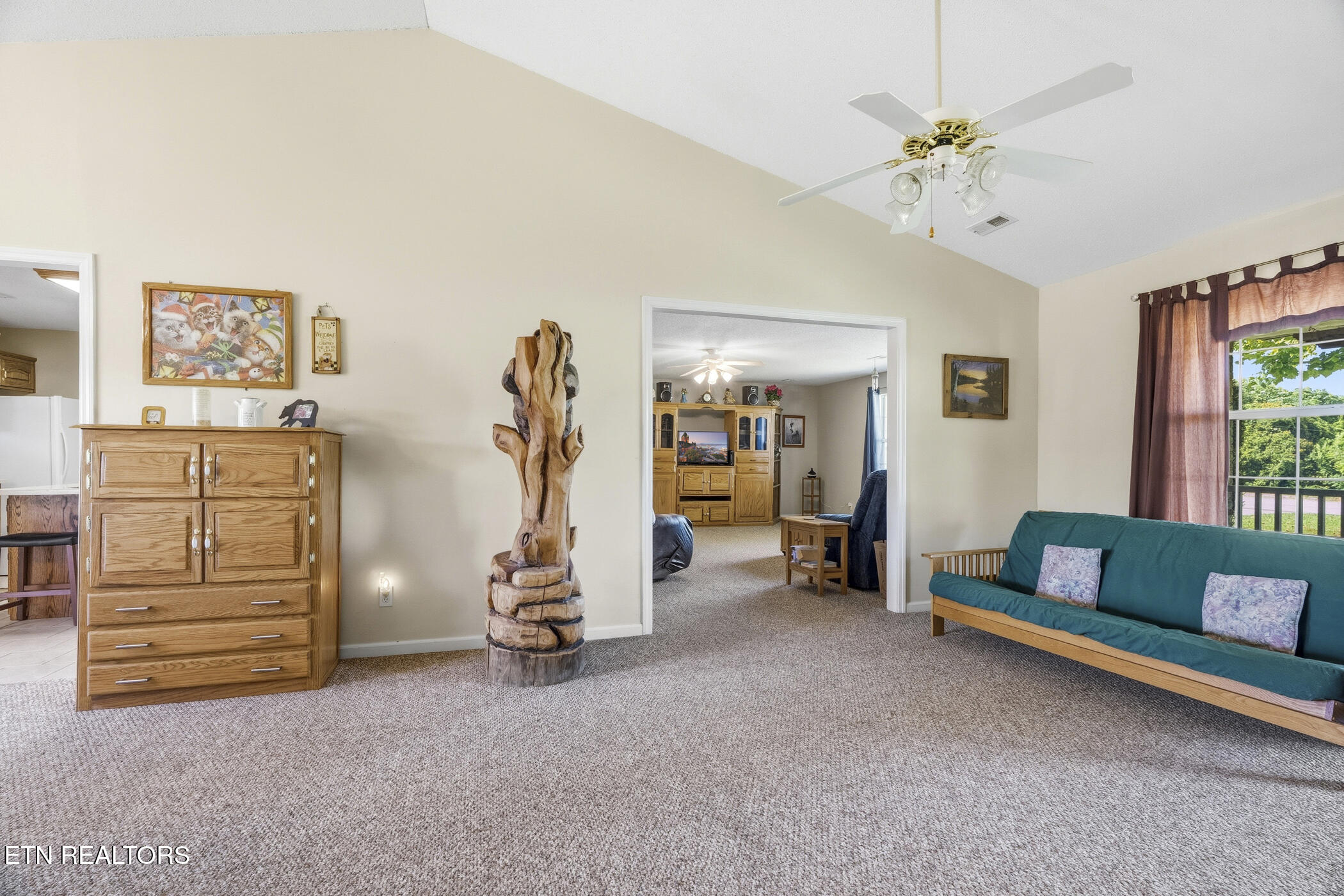 1324 Prairie Place Greenback TN 37742