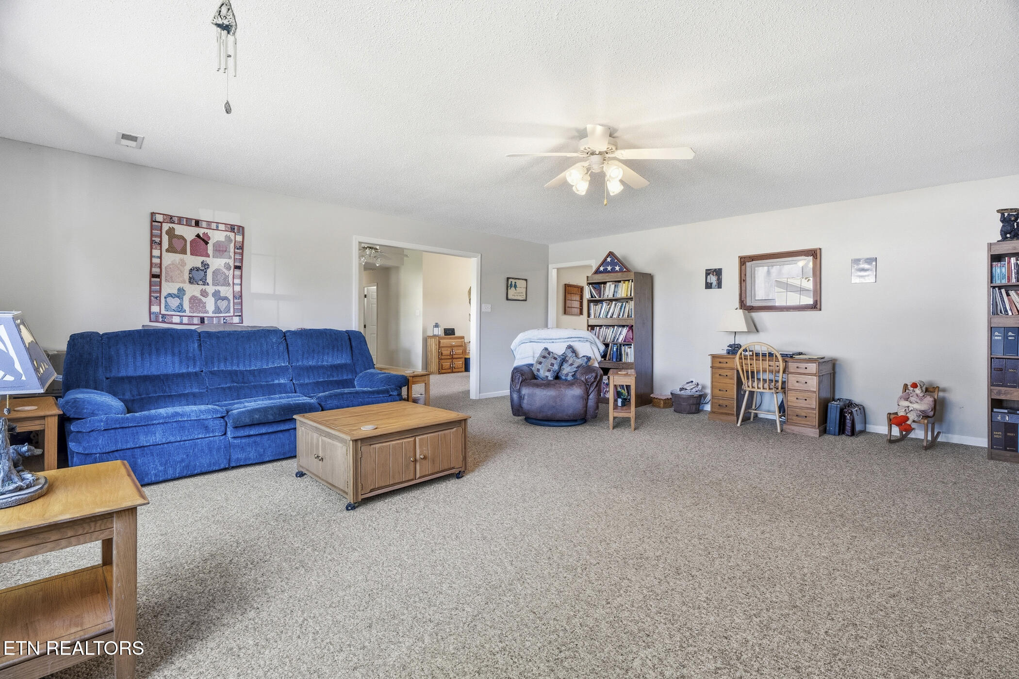 1324 Prairie Place Greenback TN 37742