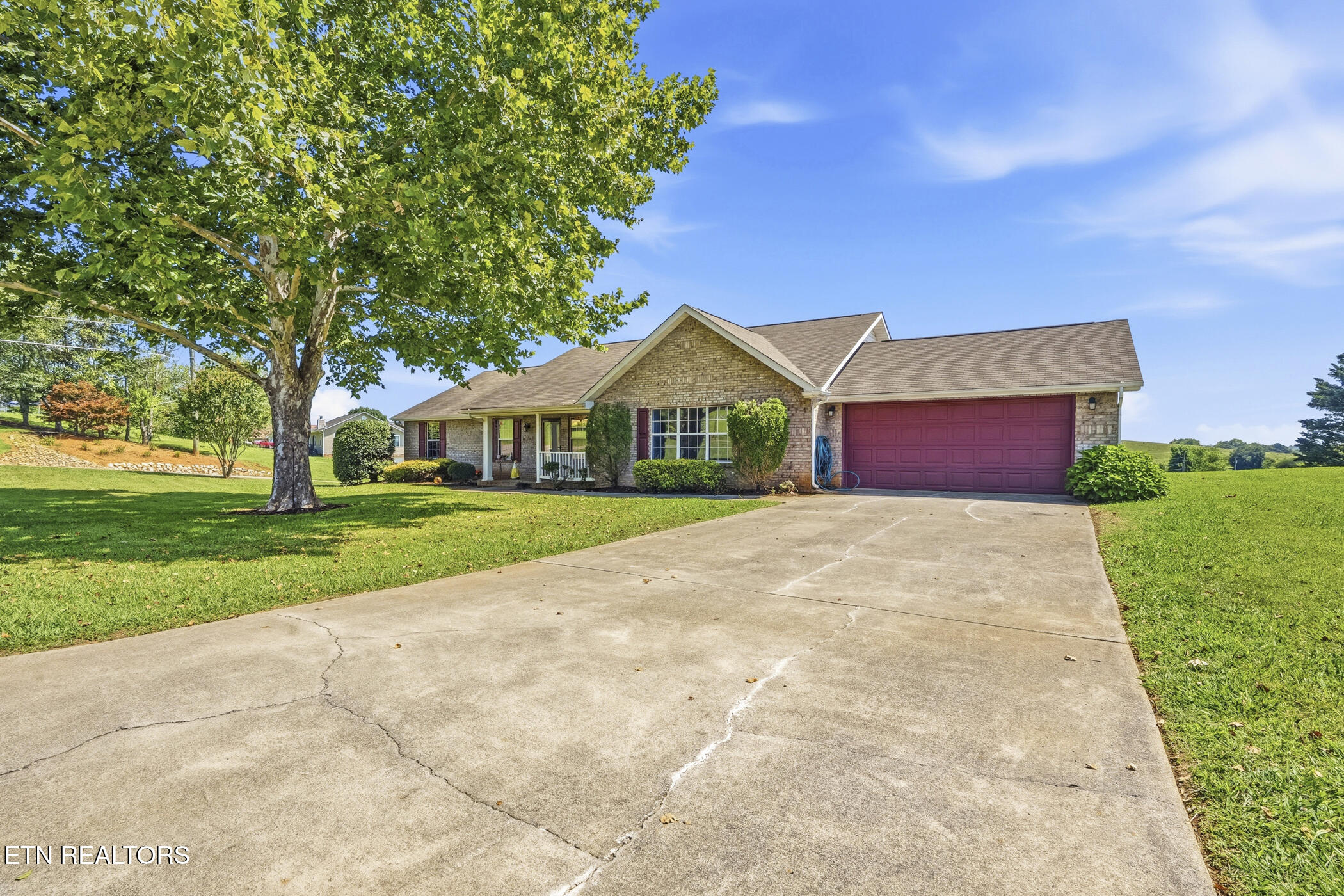 1324 Prairie Place Greenback TN 37742