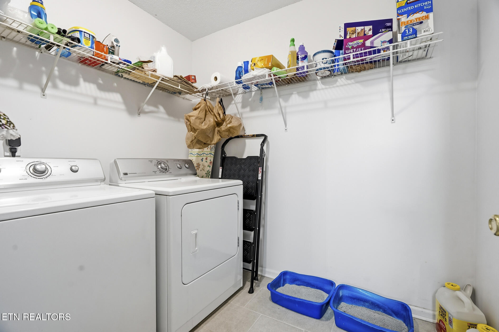 1324 Prairie Place Greenback TN 37742