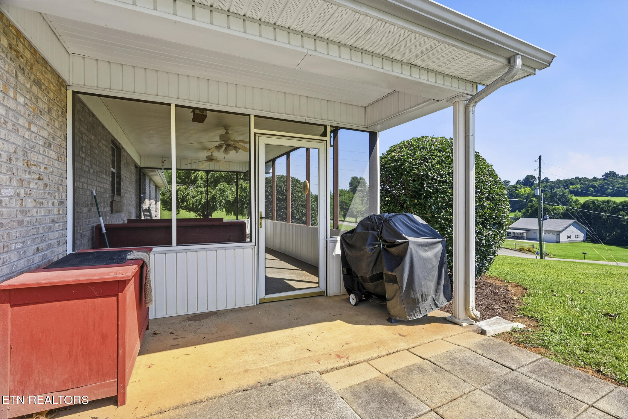 1324 Prairie Place Greenback TN 37742