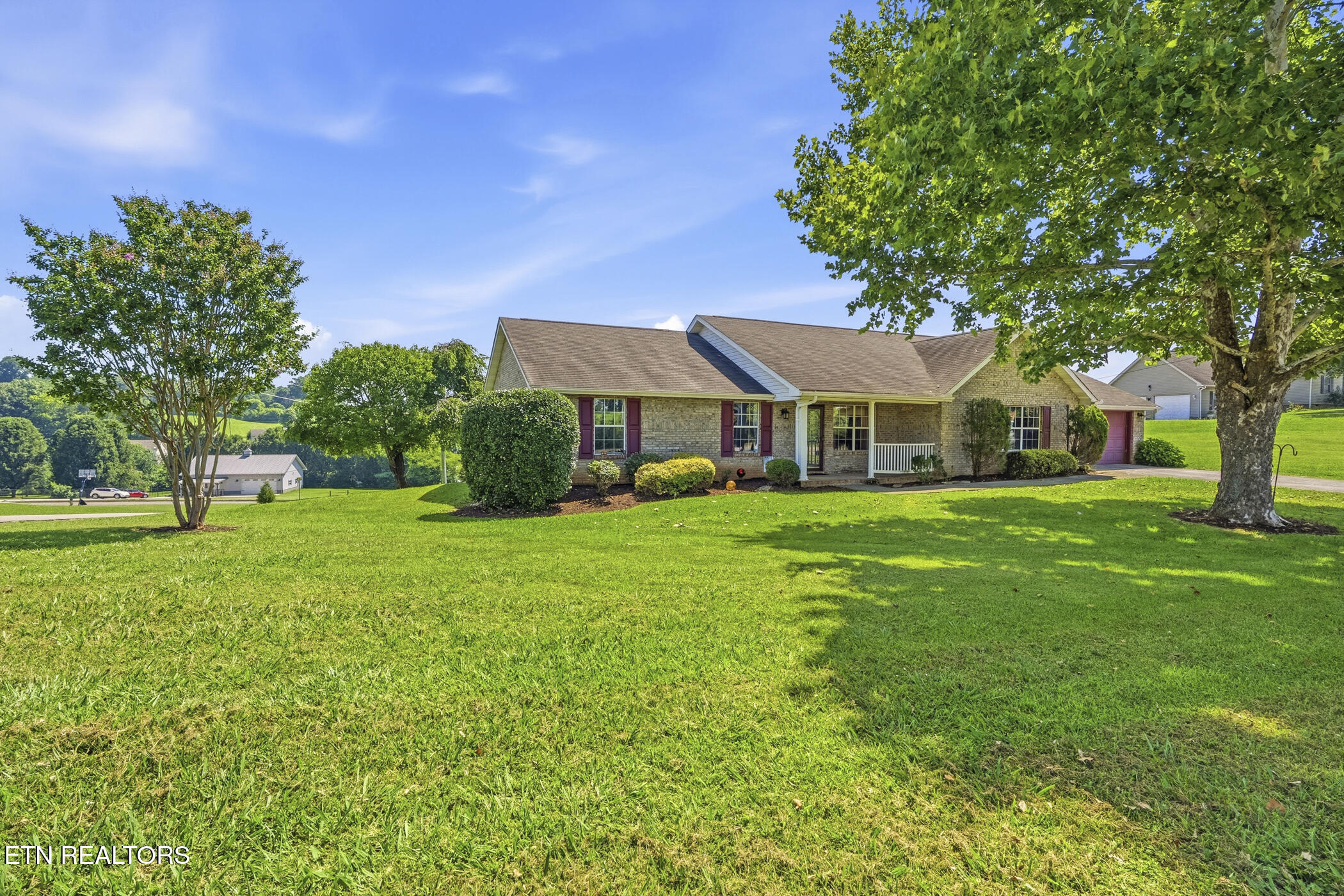 1324 Prairie Place Greenback TN 37742