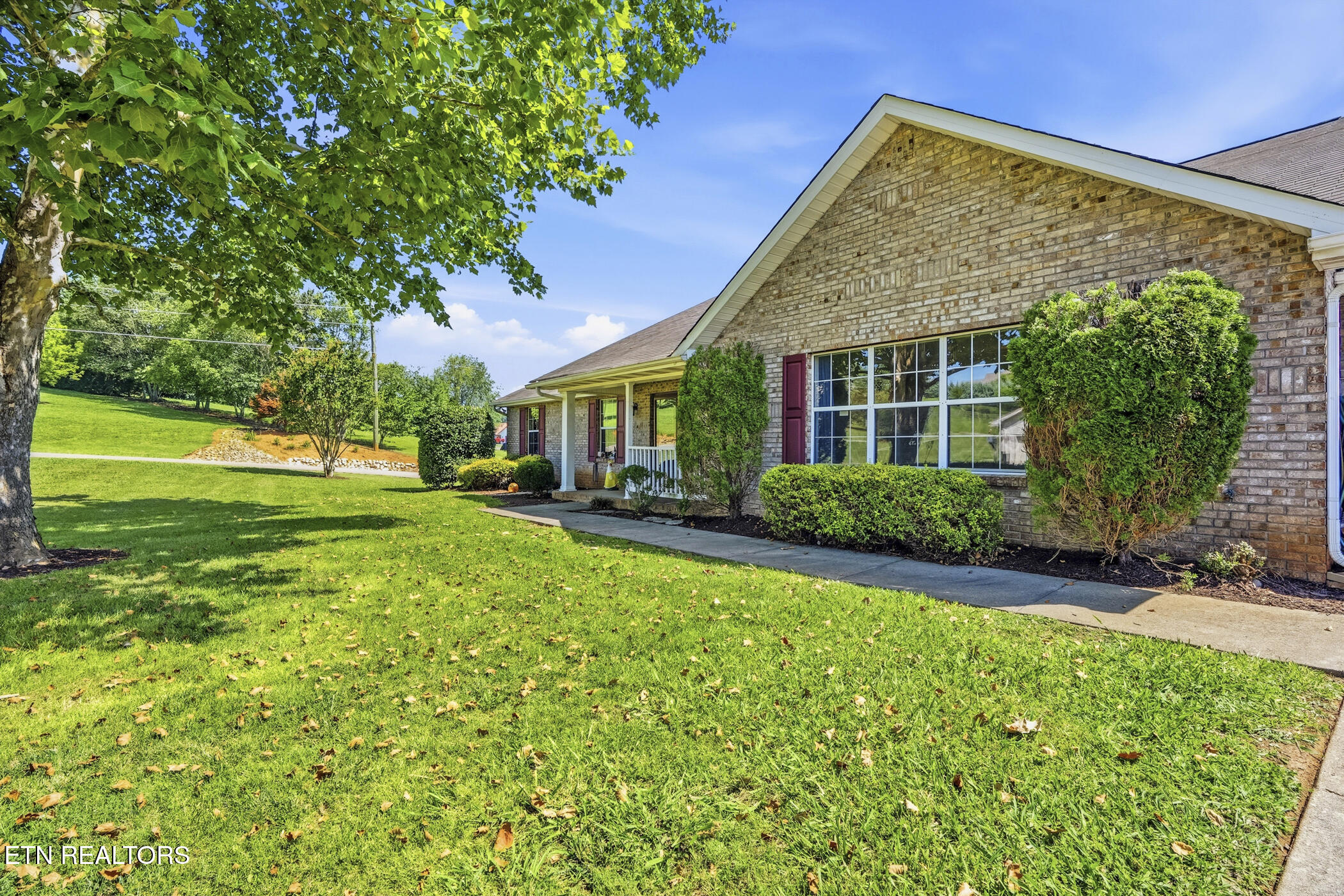 1324 Prairie Place Greenback TN 37742