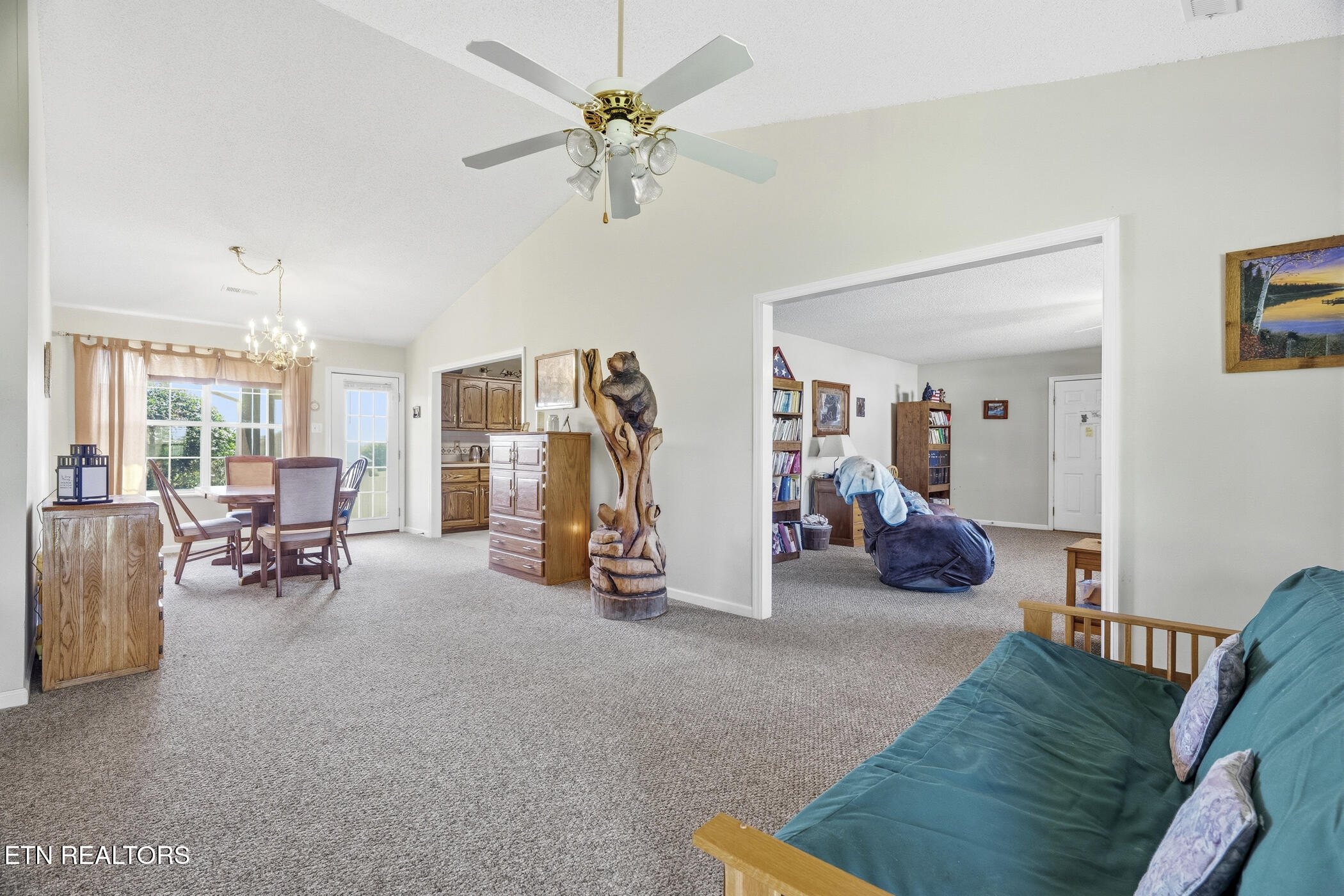 1324 Prairie Place Greenback TN 37742