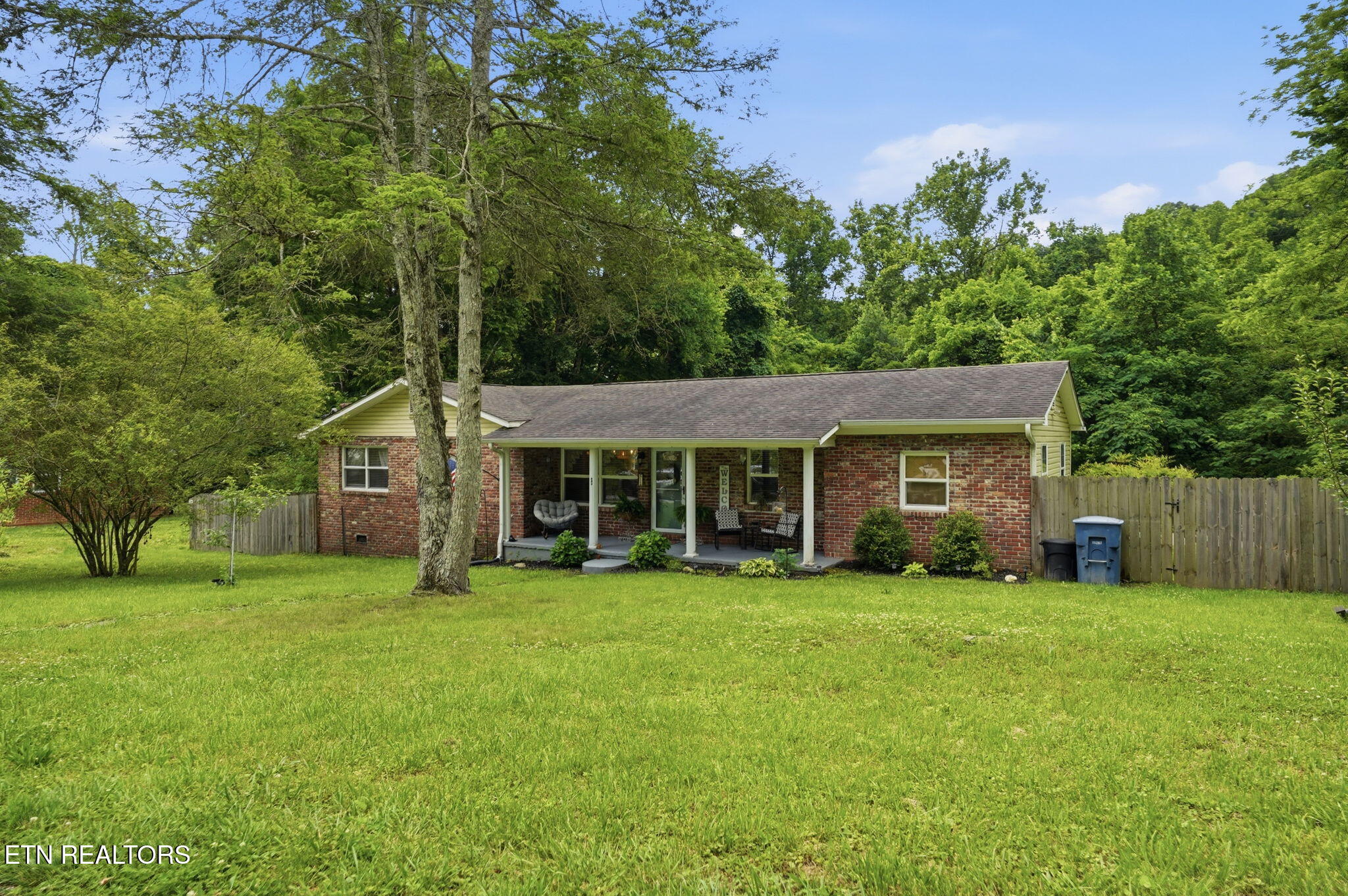 510 W Broad Street Clinton TN 37716