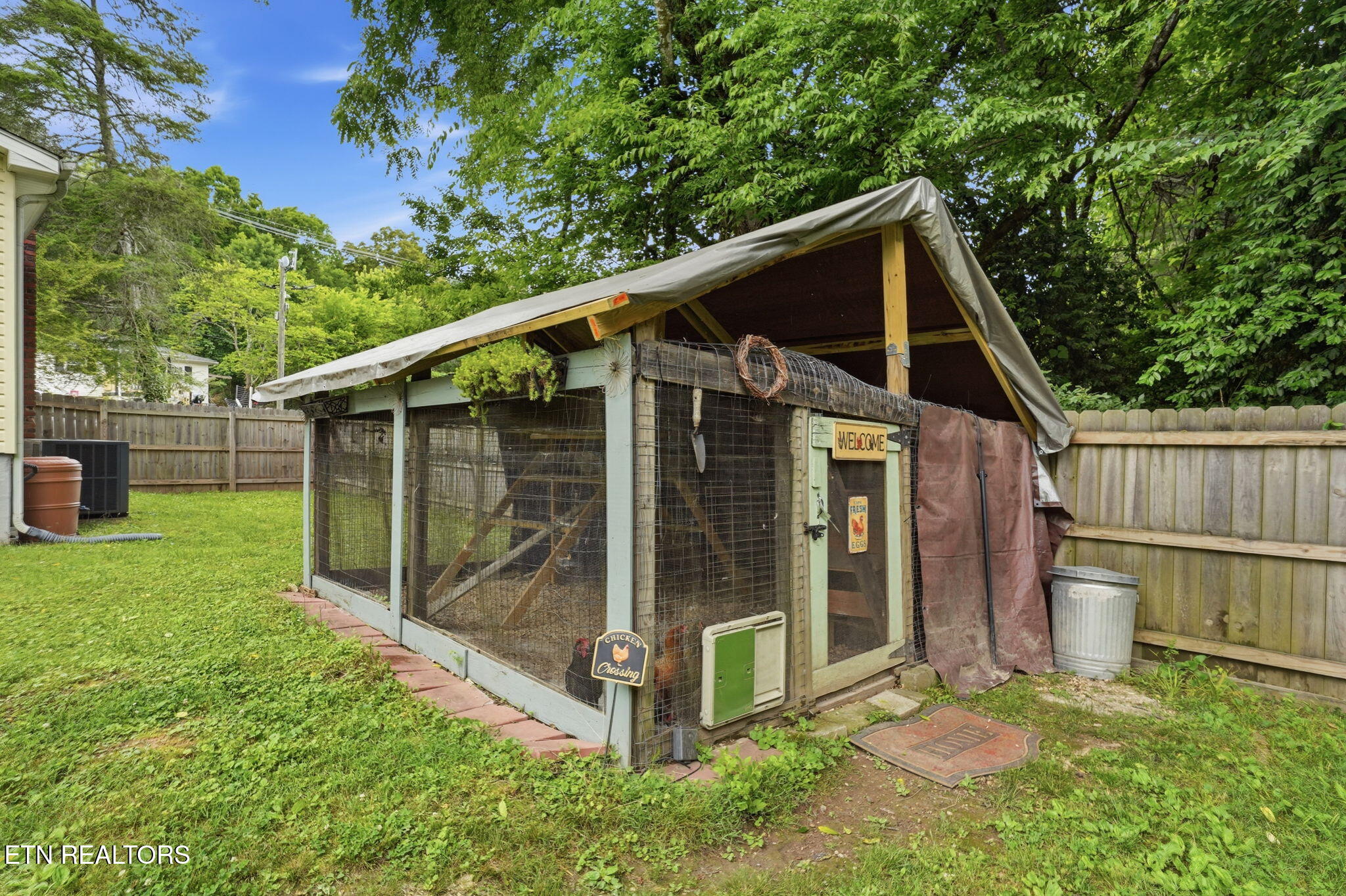 510 W Broad Street Clinton TN 37716