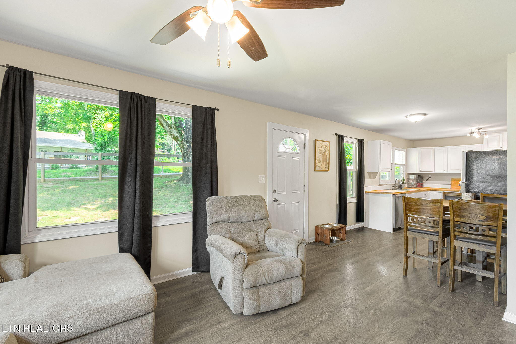 439 Jarnigan Street Clinton TN 37716