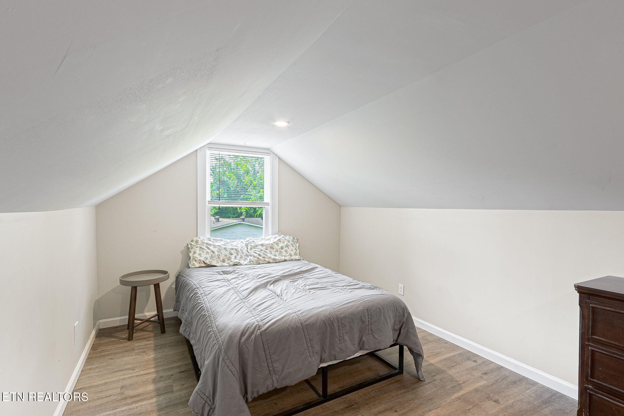 439 Jarnigan Street Clinton TN 37716