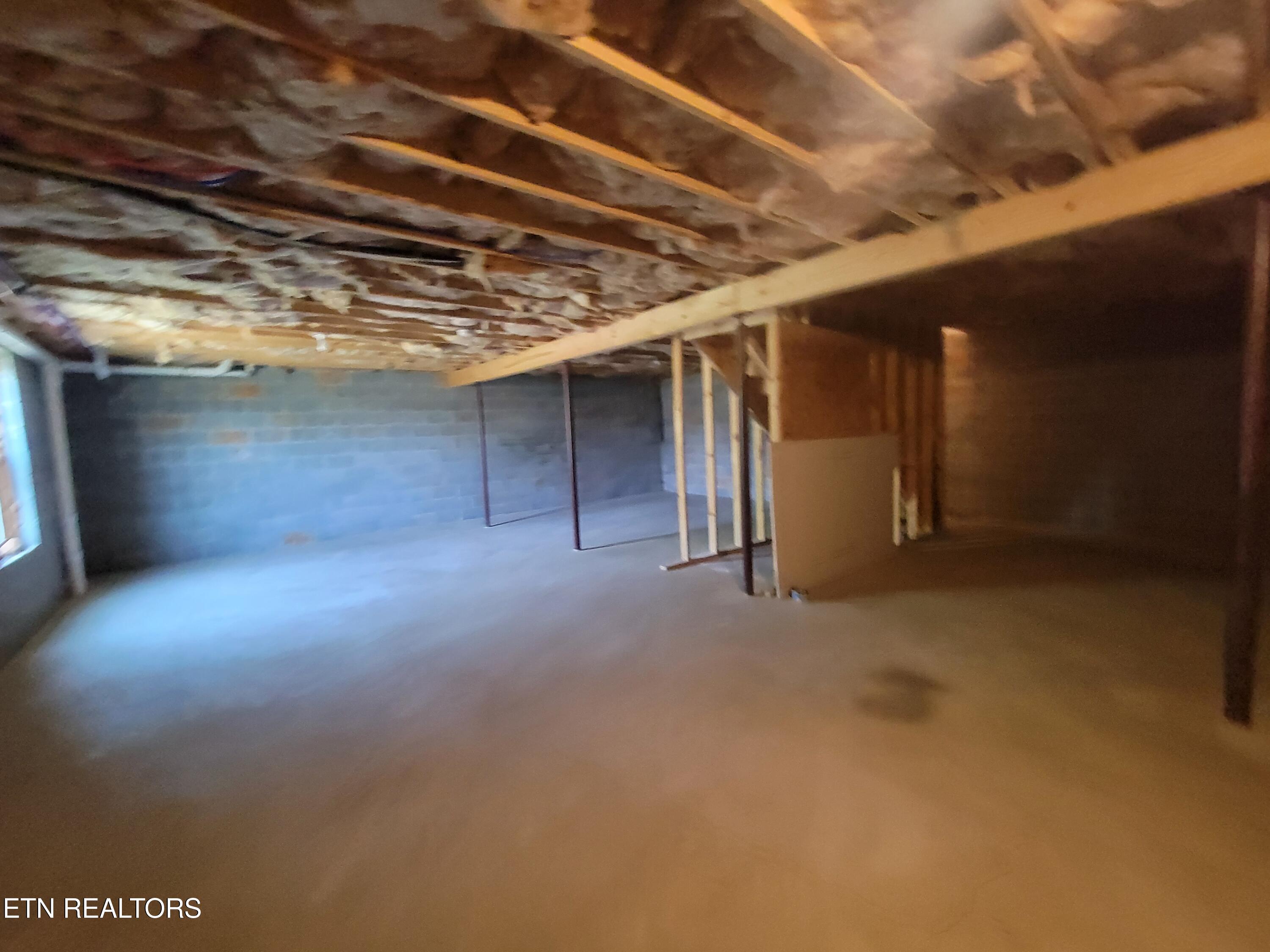 3236 Sandpiper Court Kodak TN 37764