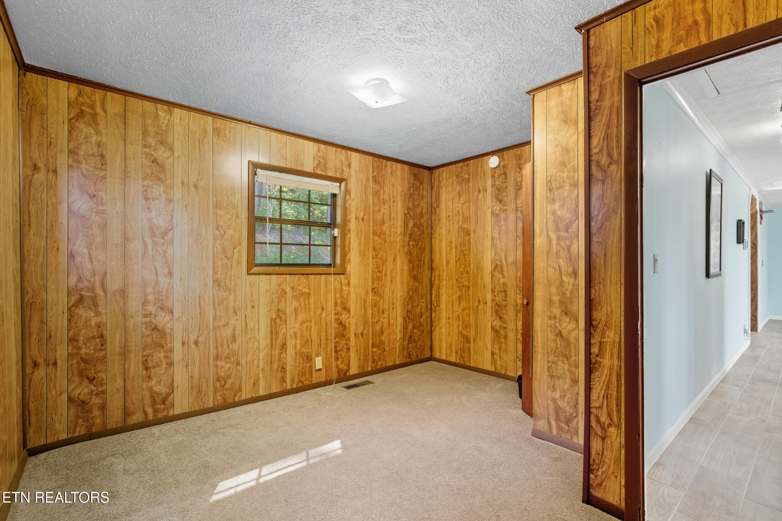 337 White Lane Bean Station TN 37708