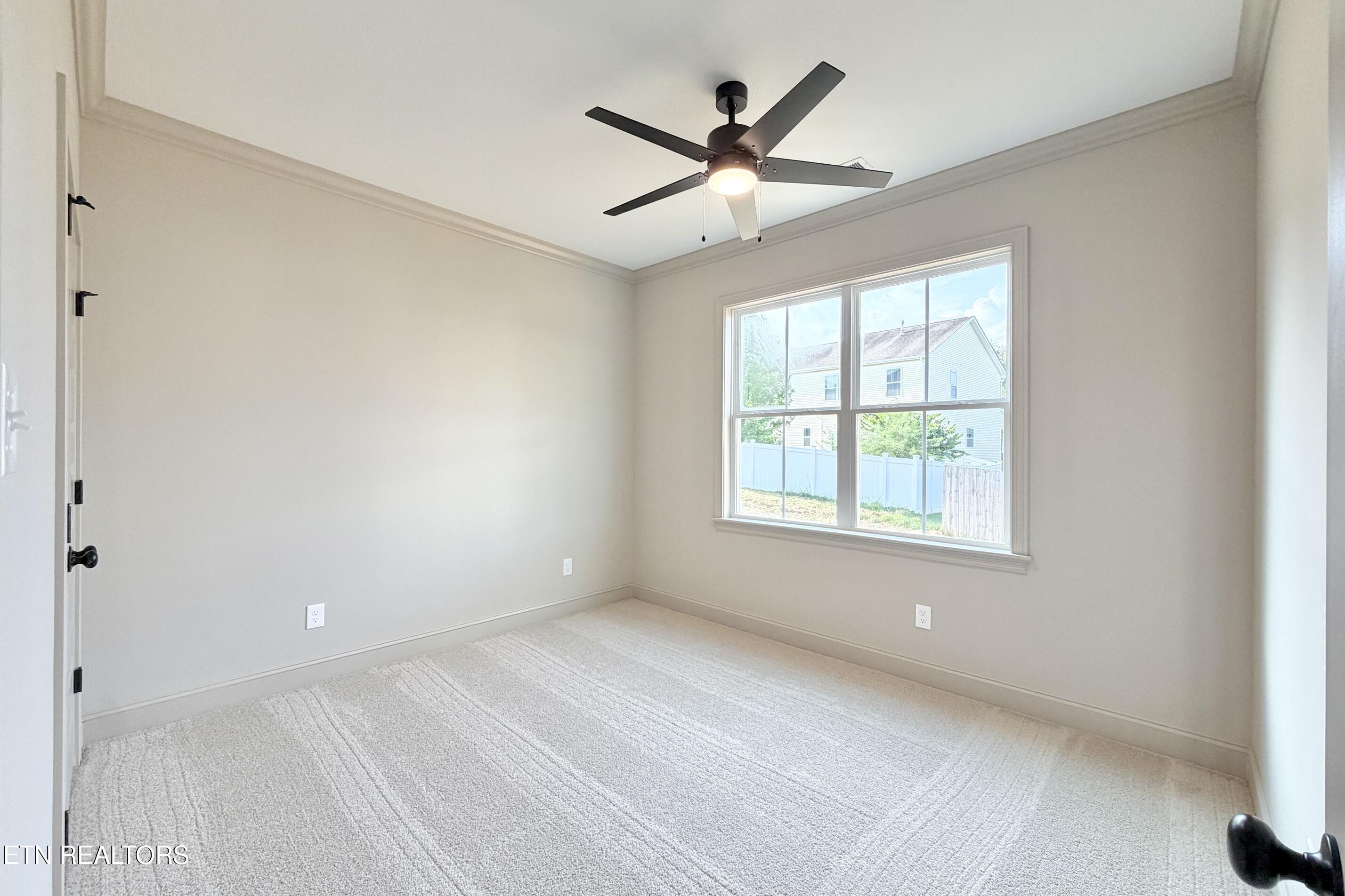 8910 Queensdale Lane Knoxville TN 37924