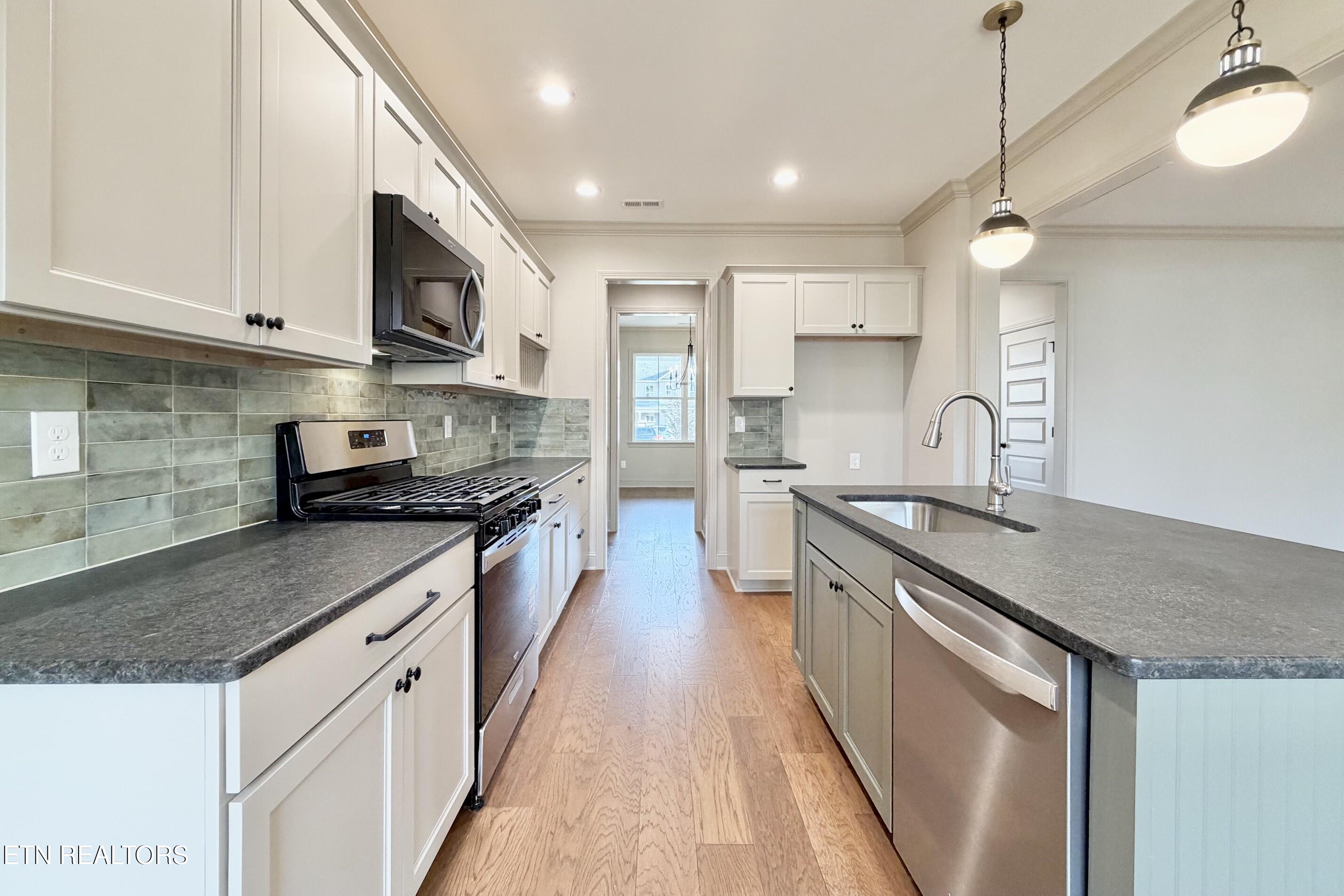 8910 Queensdale Lane Knoxville TN 37924