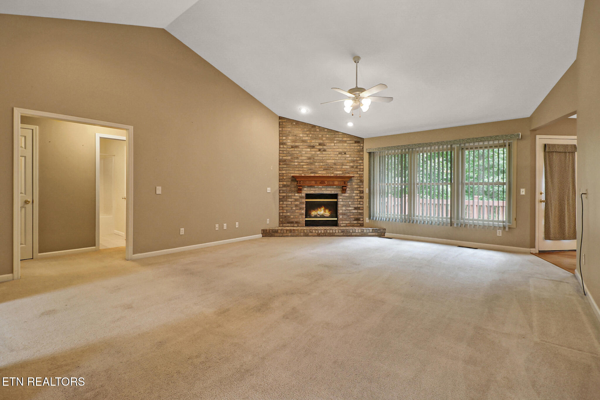 564 Cumberland View Drive Crossville TN 38571