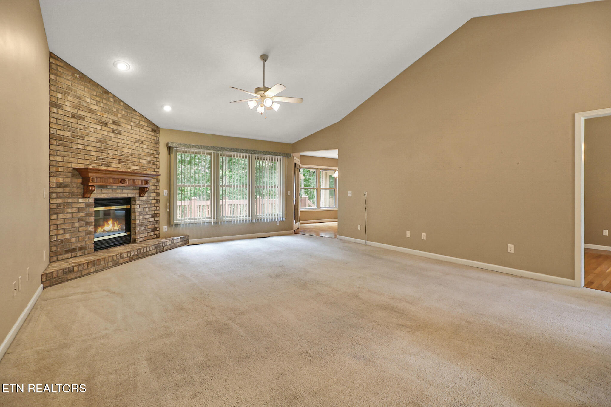564 Cumberland View Drive Crossville TN 38571