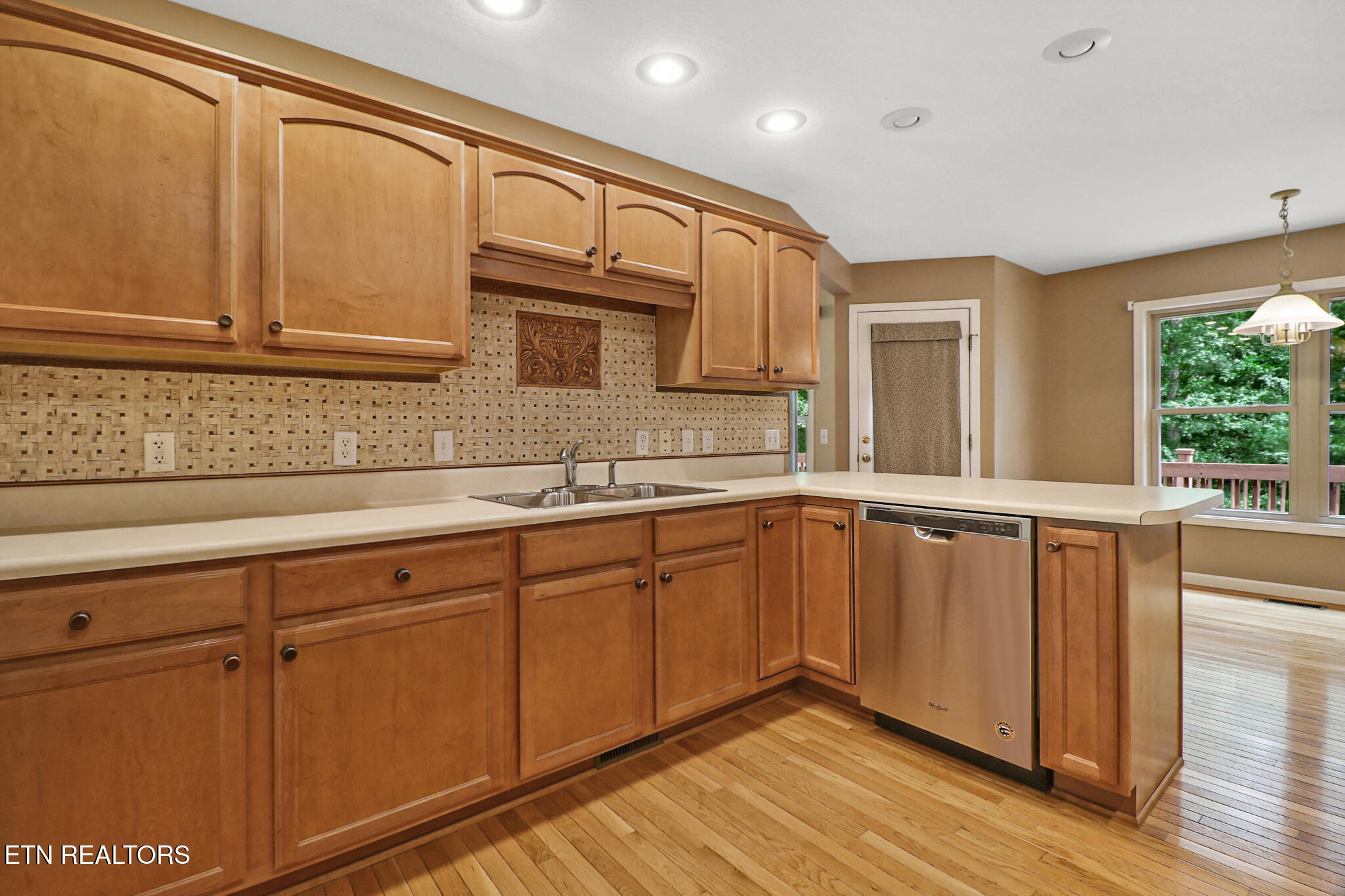 564 Cumberland View Drive Crossville TN 38571