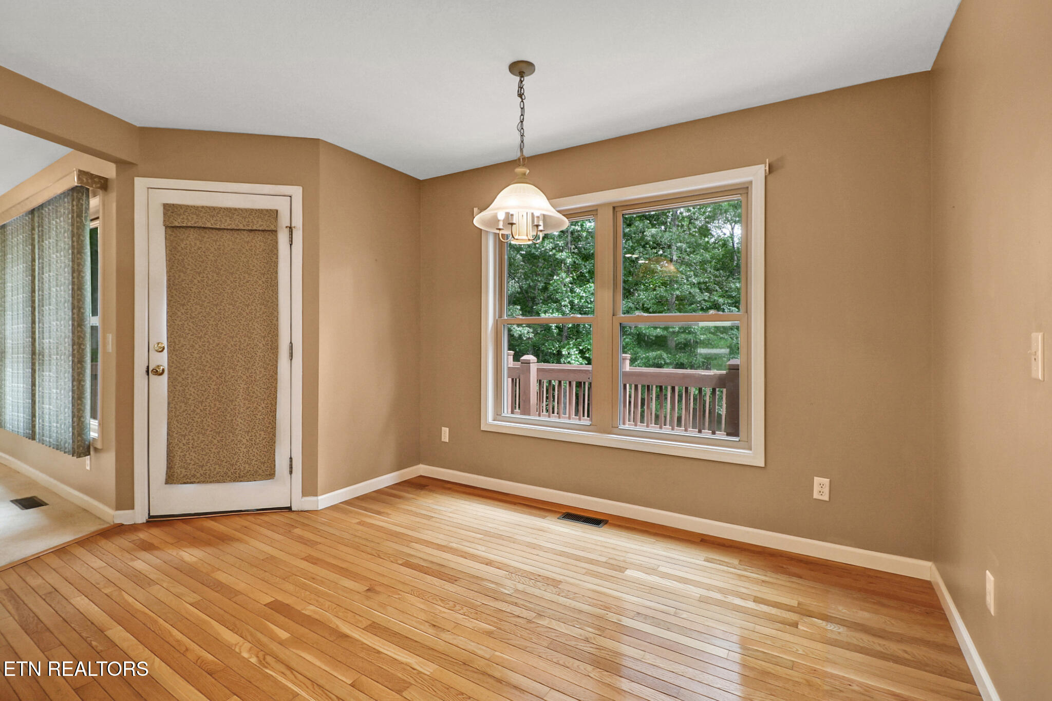 564 Cumberland View Drive Crossville TN 38571