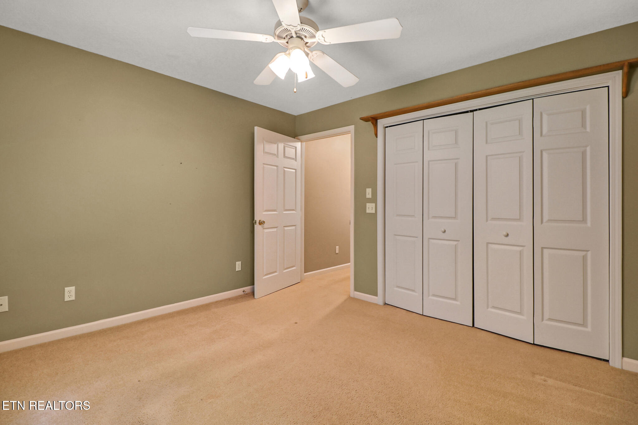564 Cumberland View Drive Crossville TN 38571