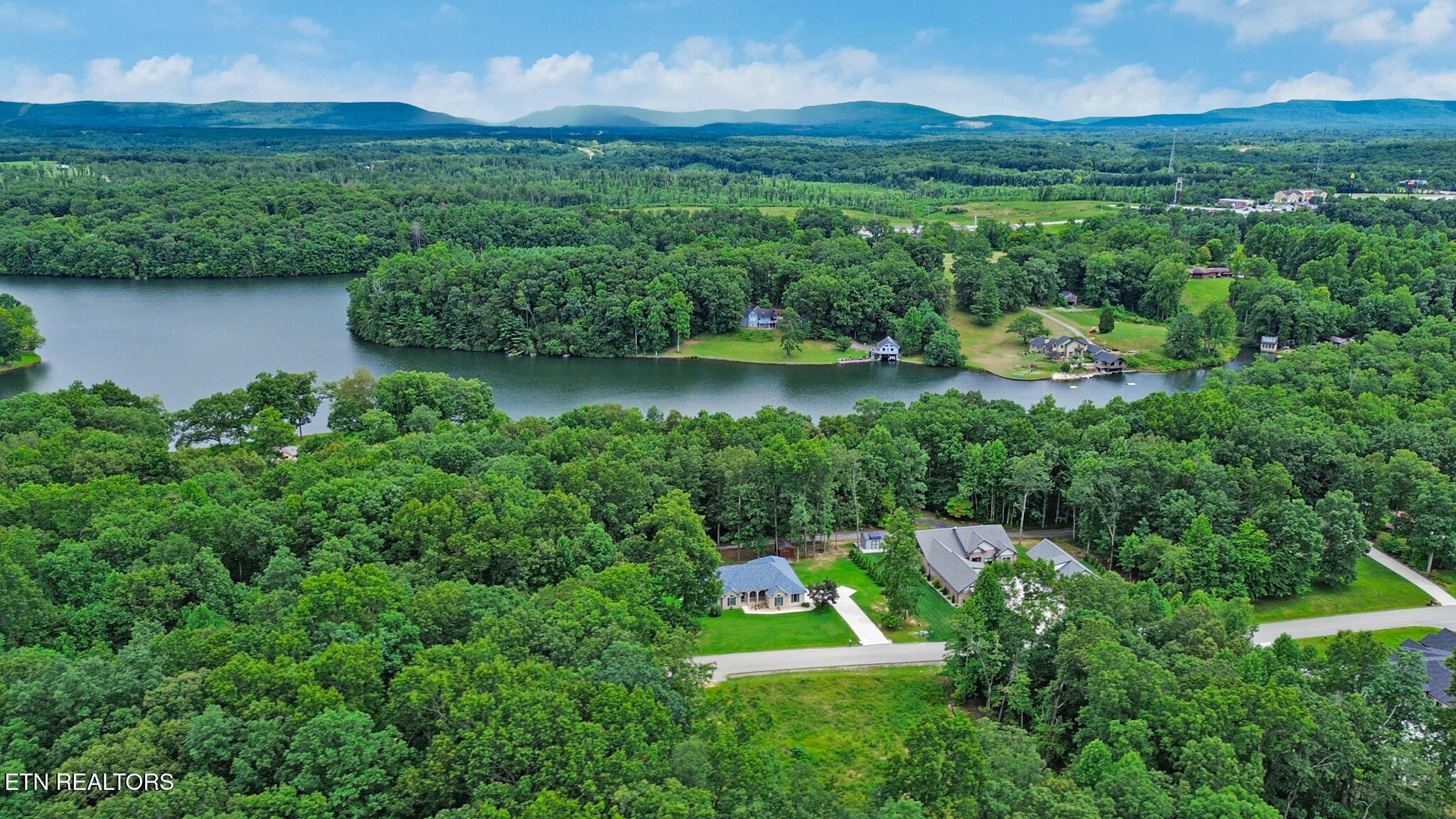564 Cumberland View Drive Crossville TN 38571