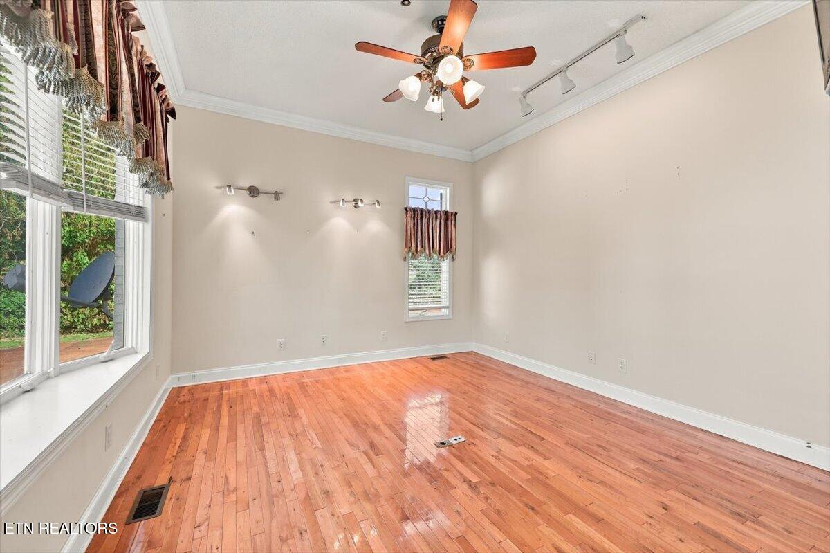 323 Harmon Road New Tazewell TN 37825