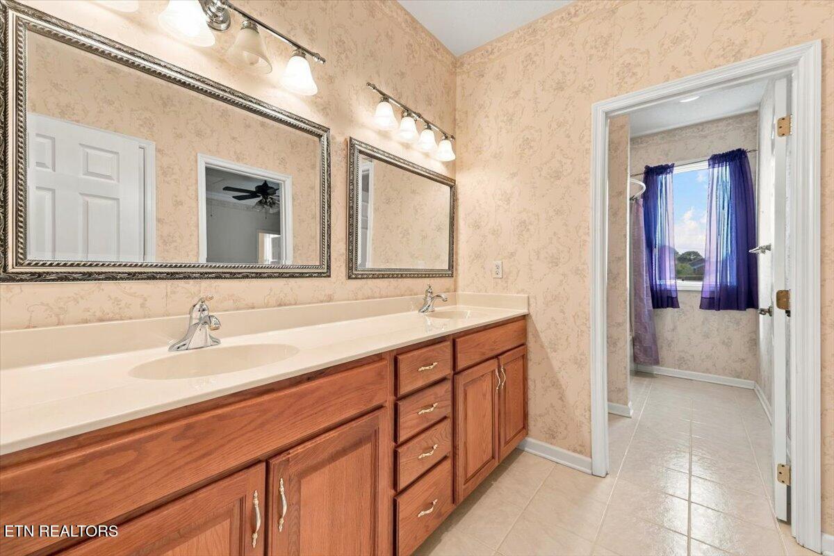 323 Harmon Road New Tazewell TN 37825