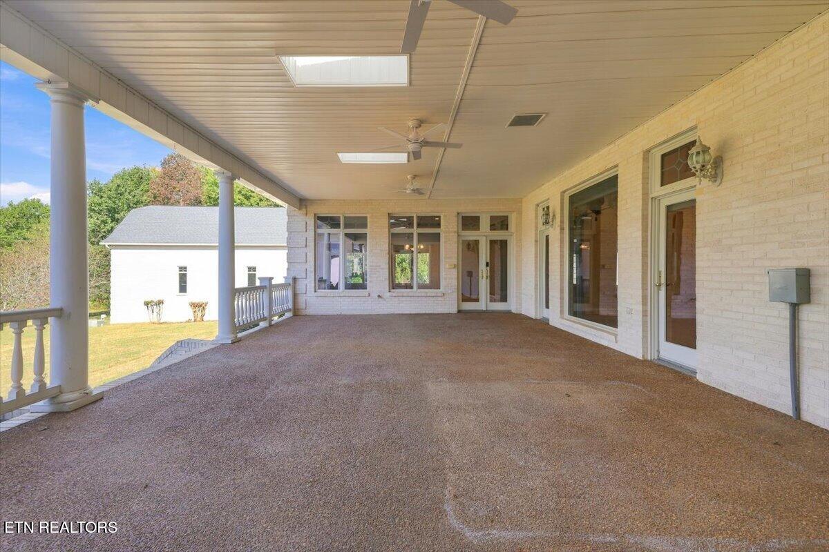 323 Harmon Road New Tazewell TN 37825