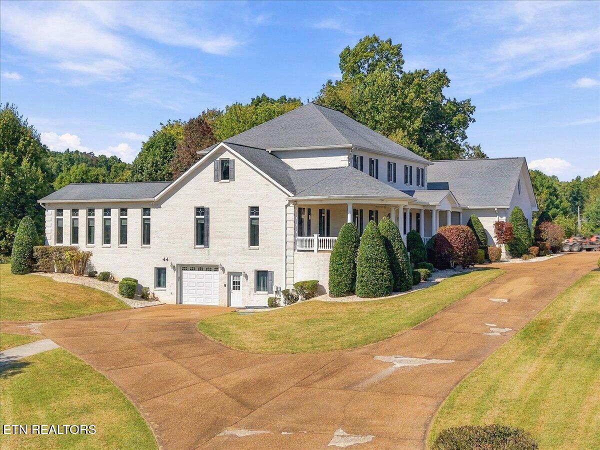 323 Harmon Road New Tazewell TN 37825