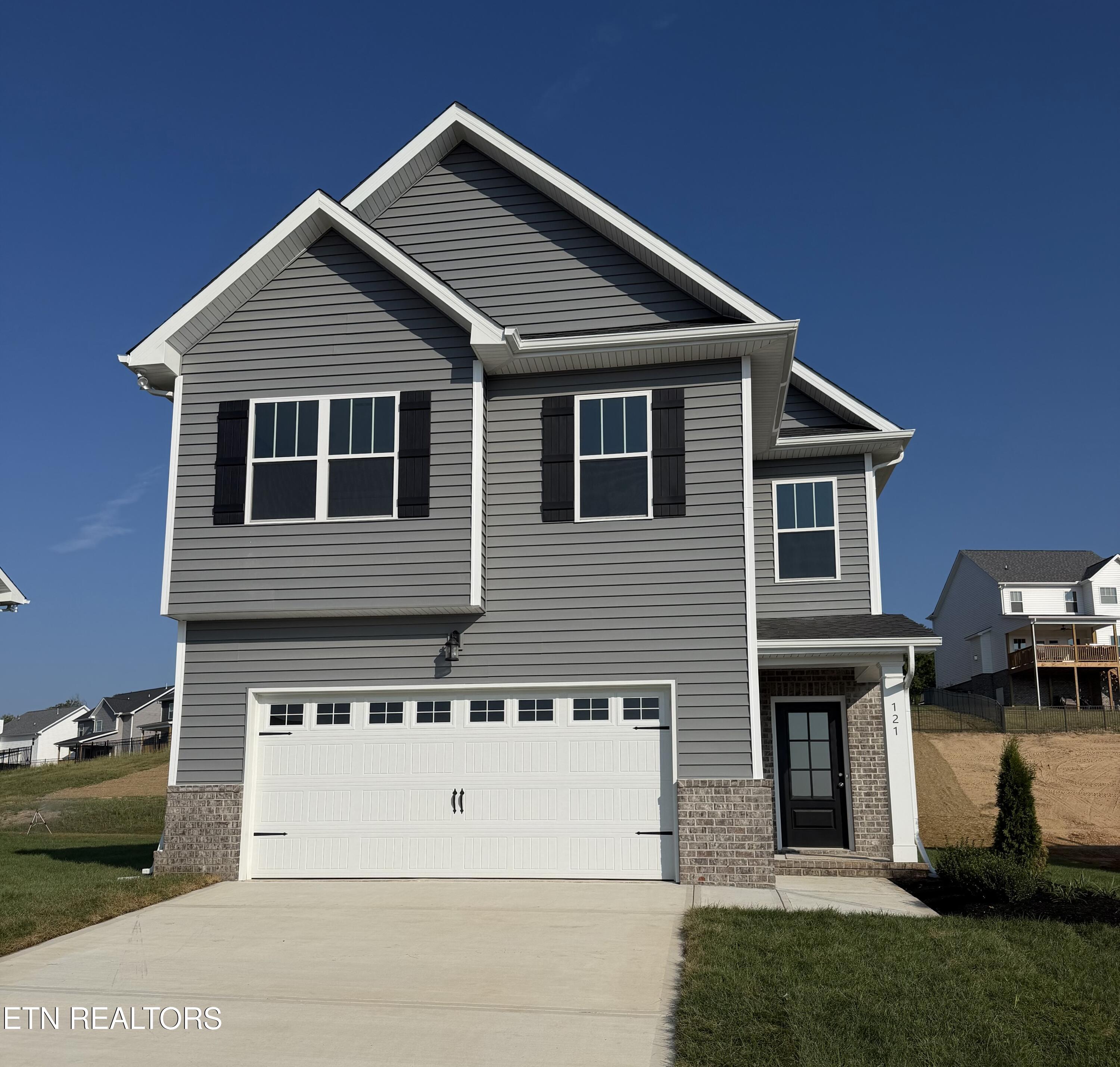 121 Heavenberry Street Oak Ridge TN 37830