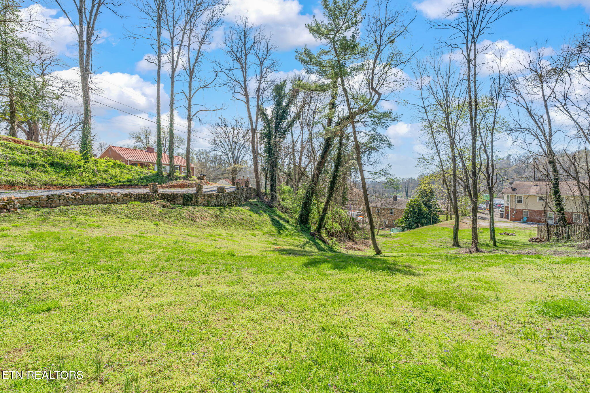 107 SE Stonewall Drive Knoxville TN 37920