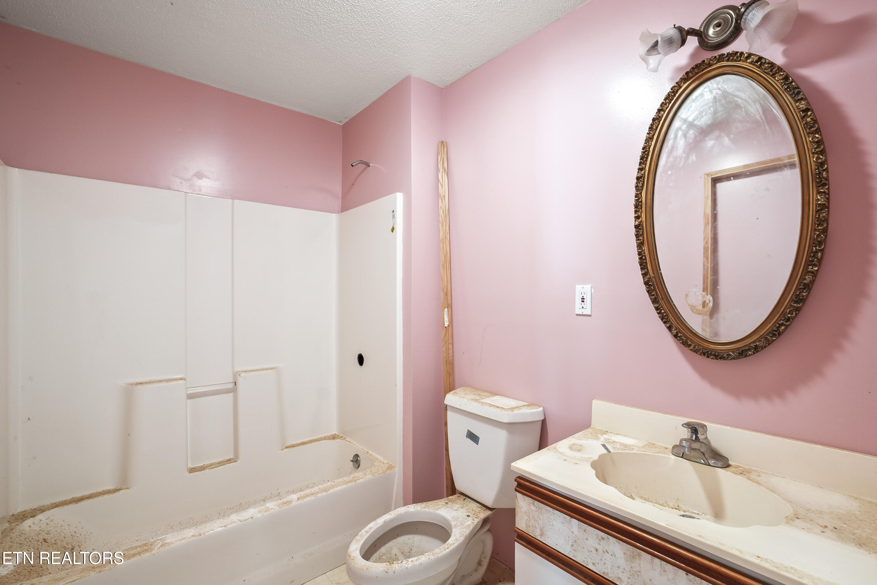 1964 Little Valley Road Sevierville TN 37862