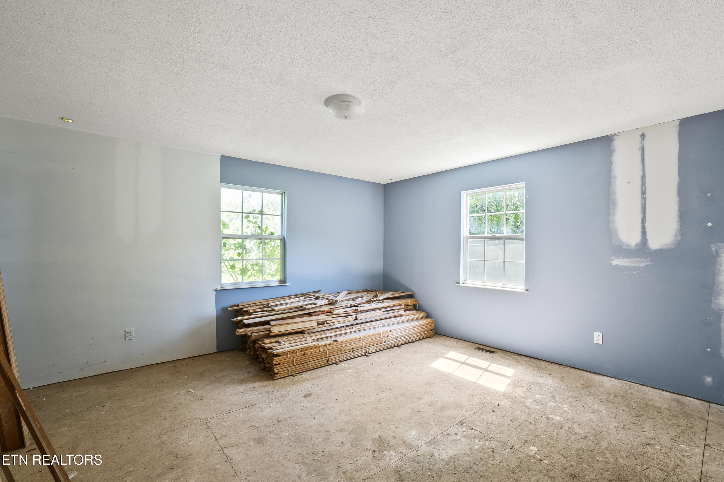1964 Little Valley Road Sevierville TN 37862