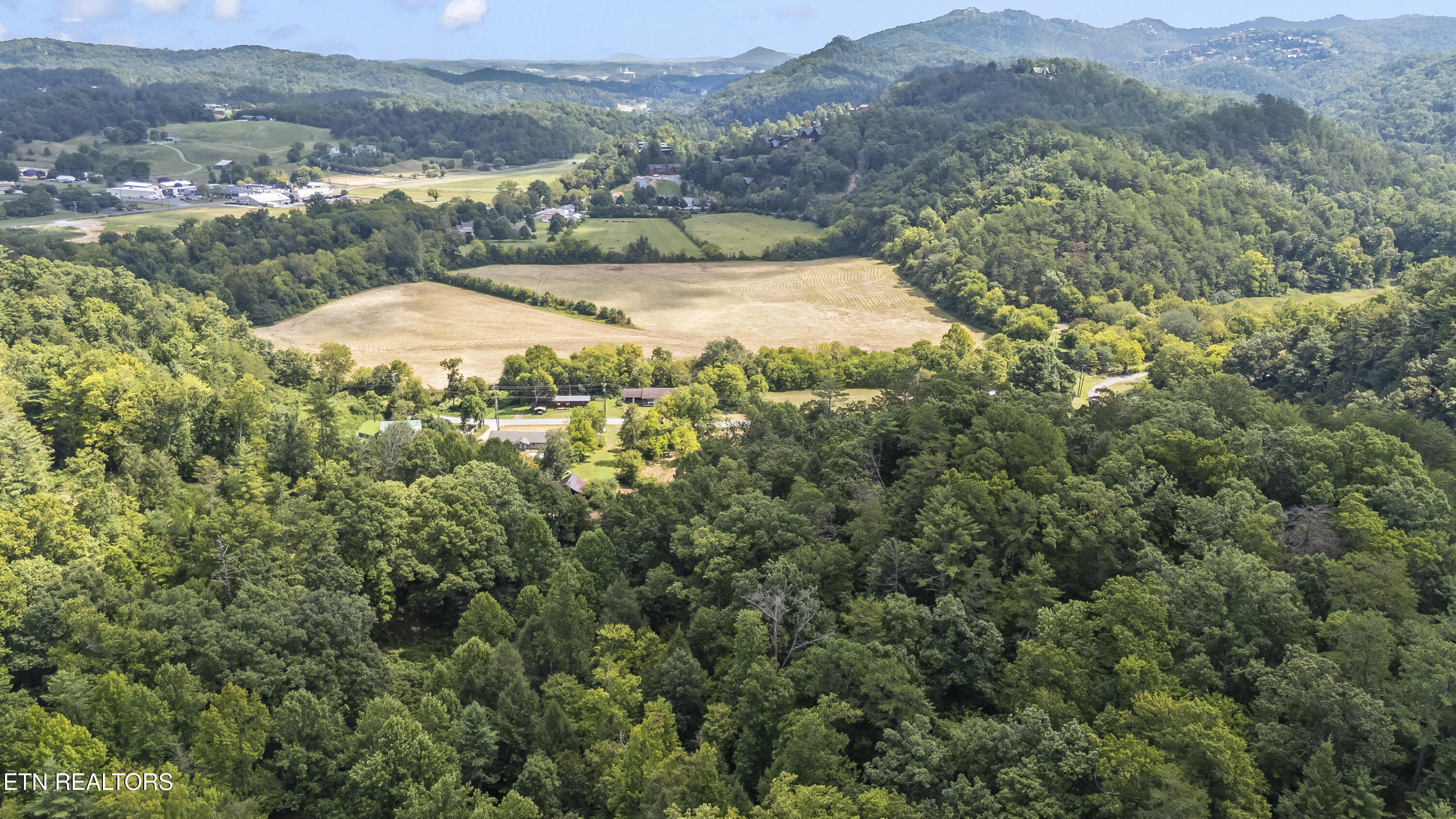 1964 Little Valley Road Sevierville TN 37862