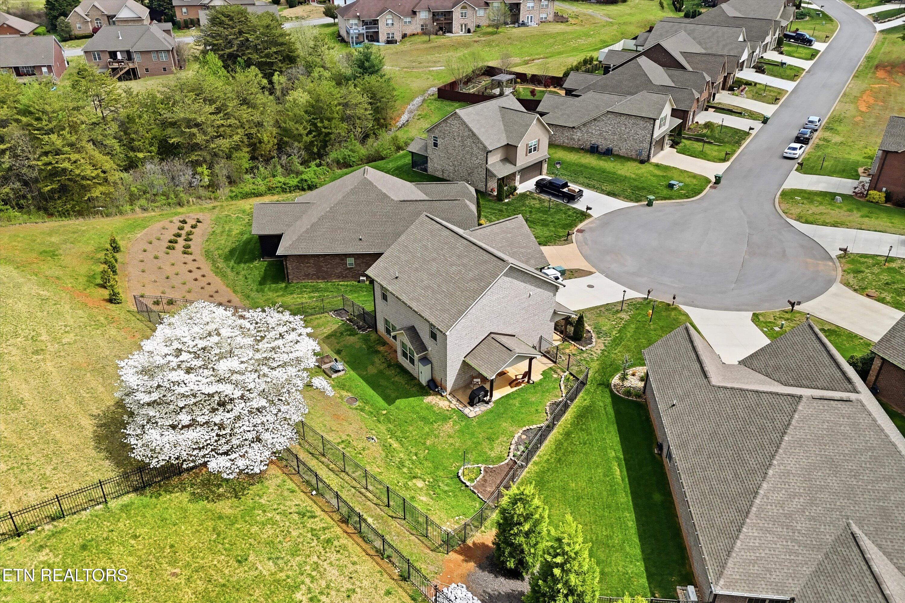 2327 Torrey Pines Drive Maryville TN 37801
