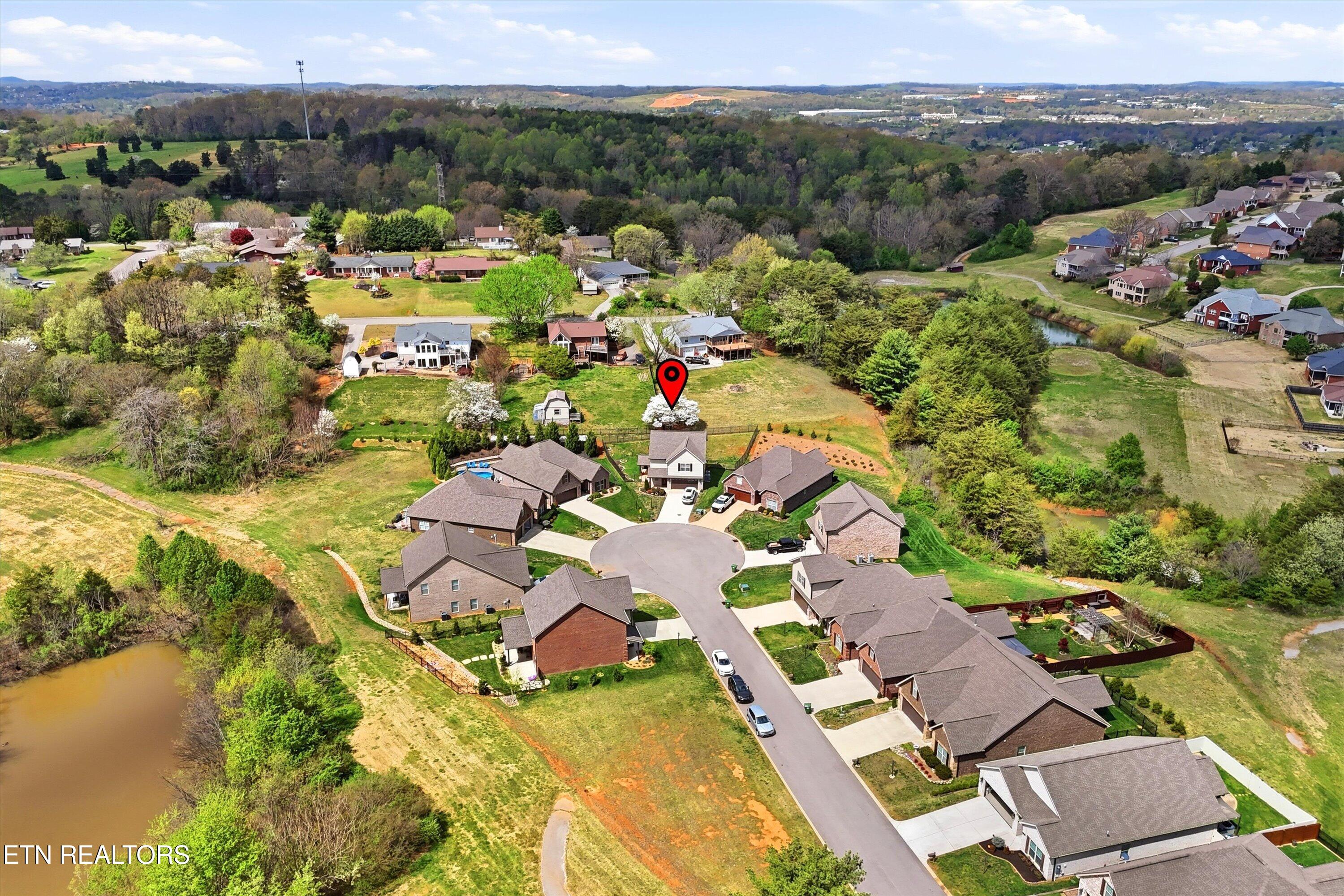2327 Torrey Pines Drive Maryville TN 37801