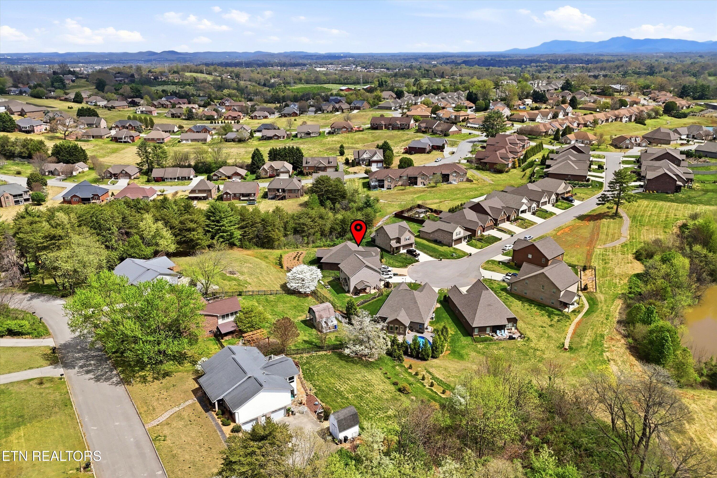 2327 Torrey Pines Drive Maryville TN 37801