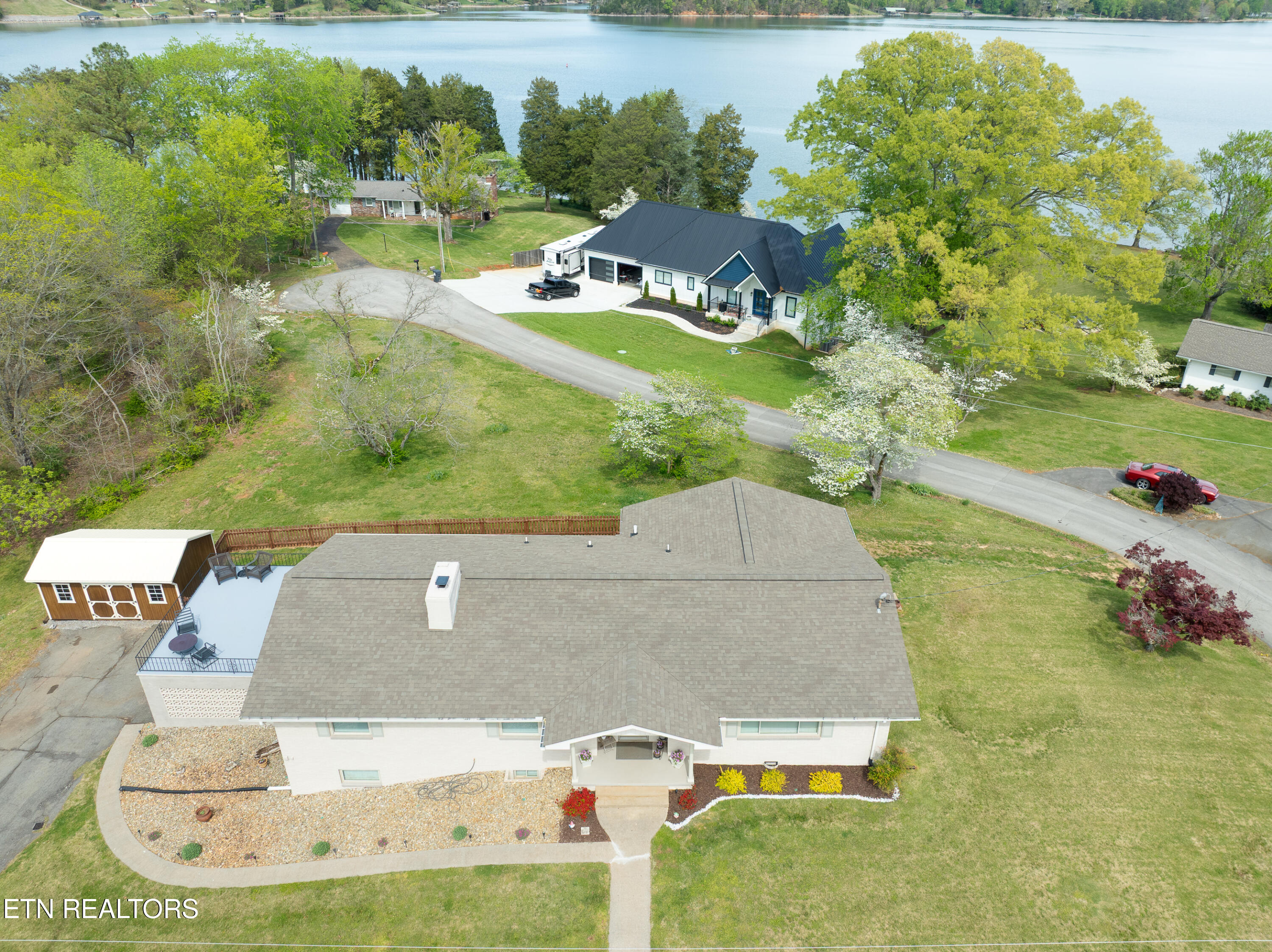 2001 Evergreen Circle Lenoir City TN 37772