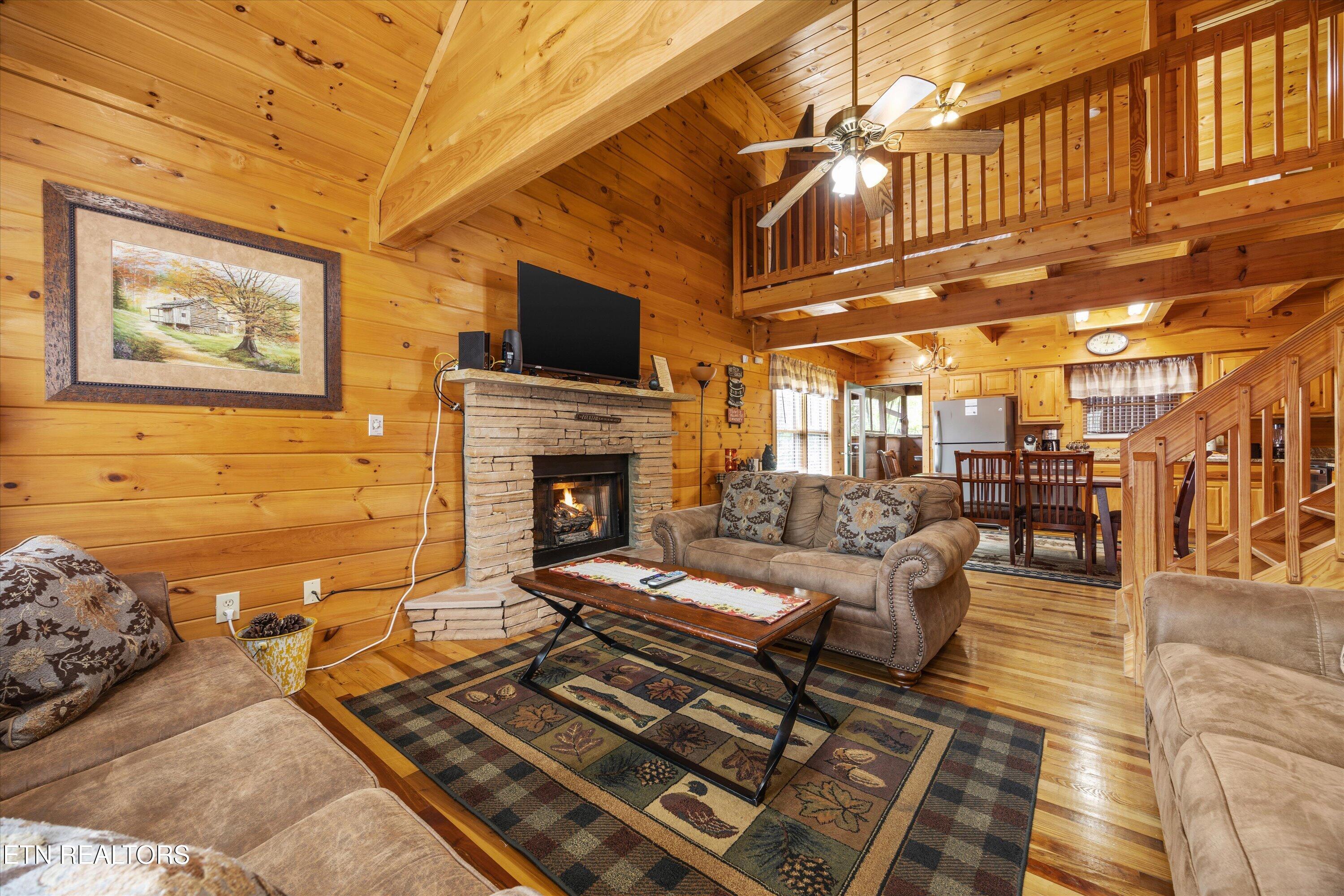 309 Elk Cove Way Gatlinburg TN 37738