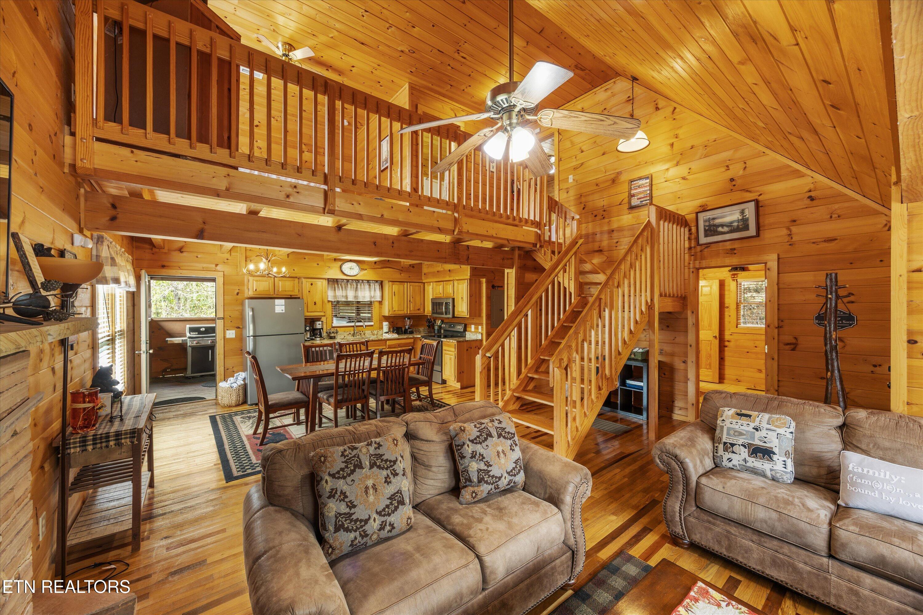 309 Elk Cove Way Gatlinburg TN 37738