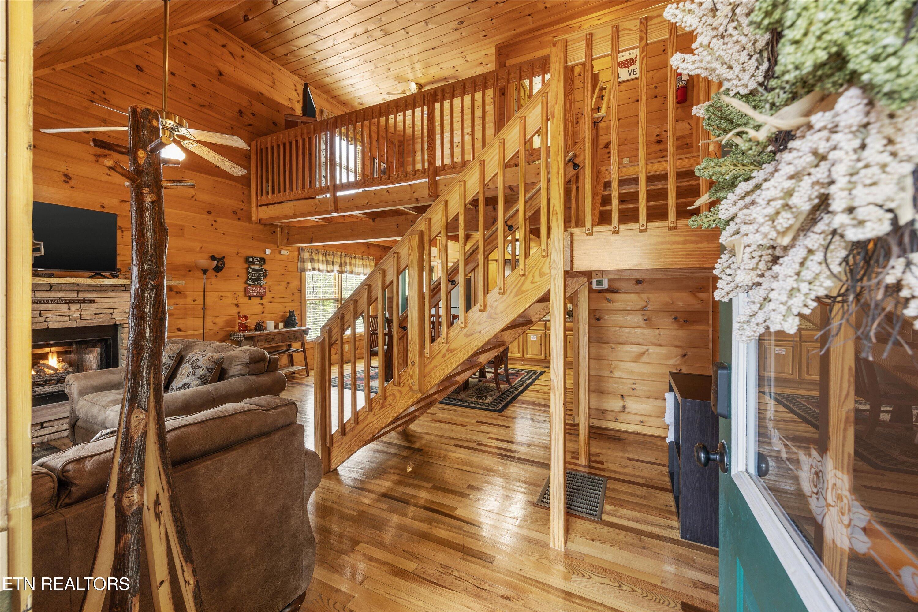 309 Elk Cove Way Gatlinburg TN 37738