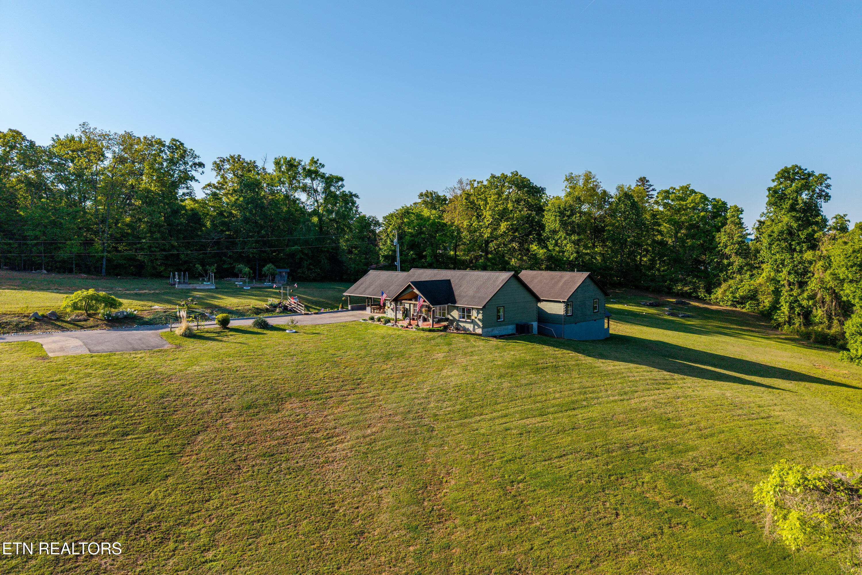 818 Highway 360 Vonore TN 37885