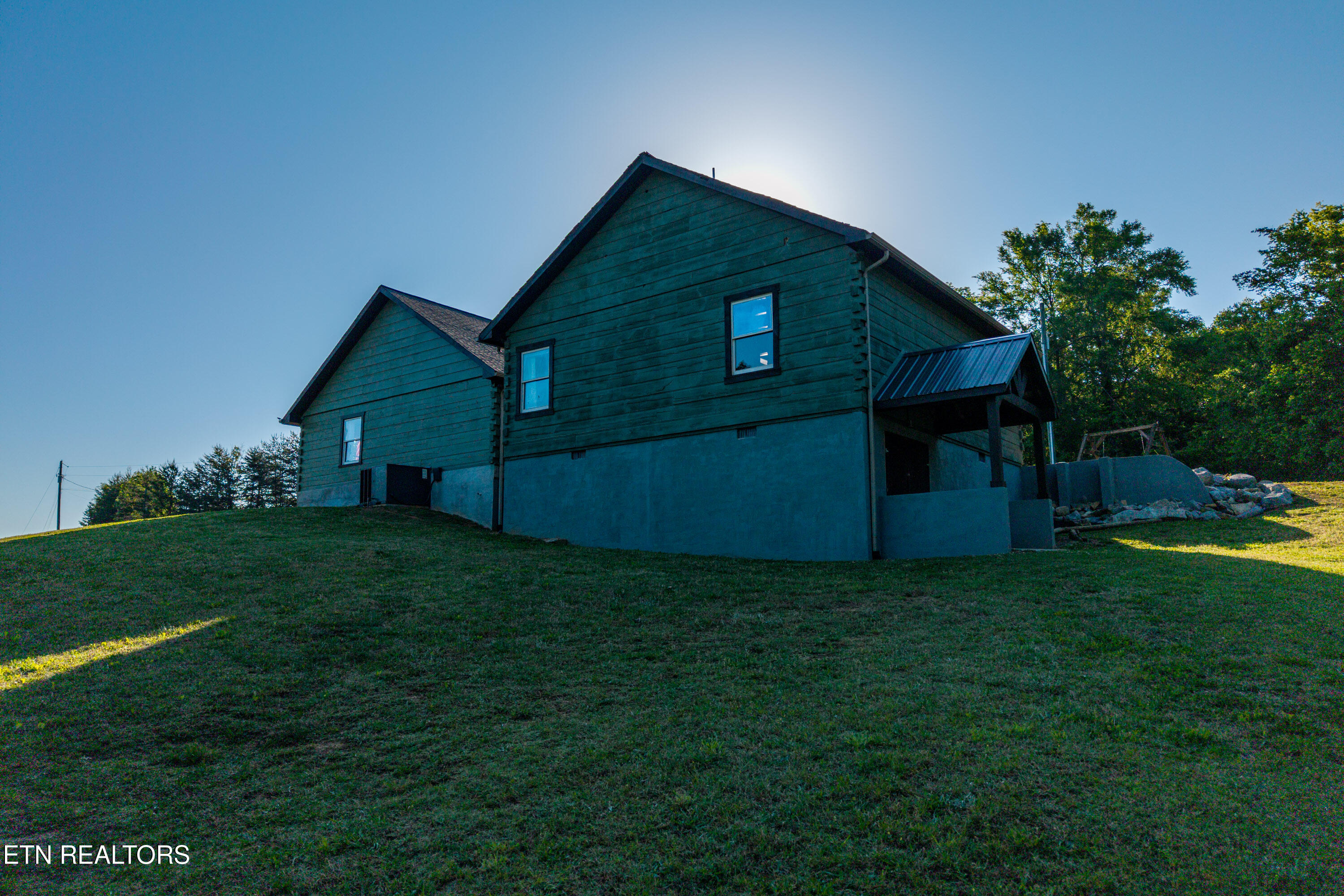 818 Highway 360 Vonore TN 37885