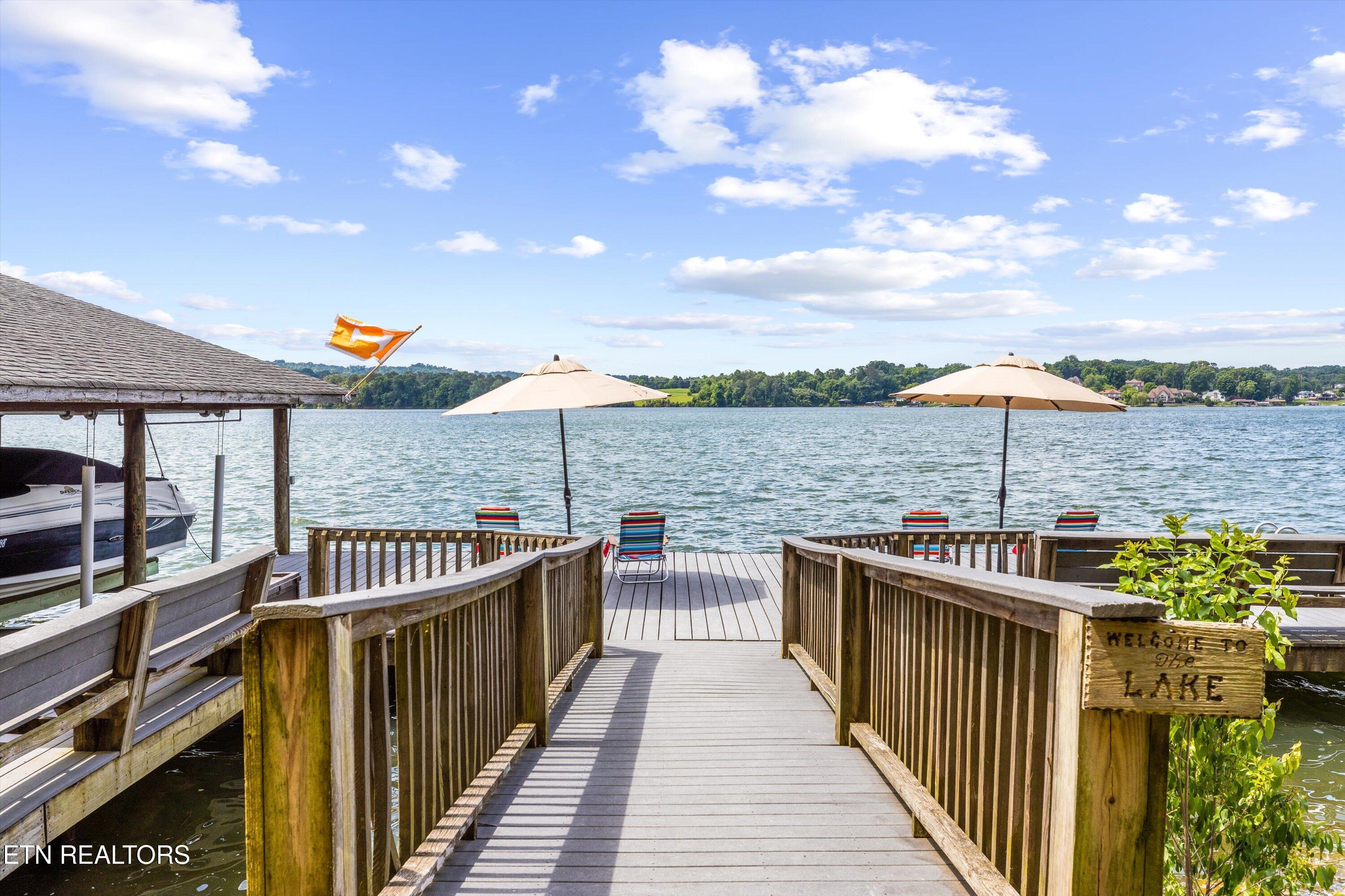 902 Twin Coves Circle Lenoir City TN 37772