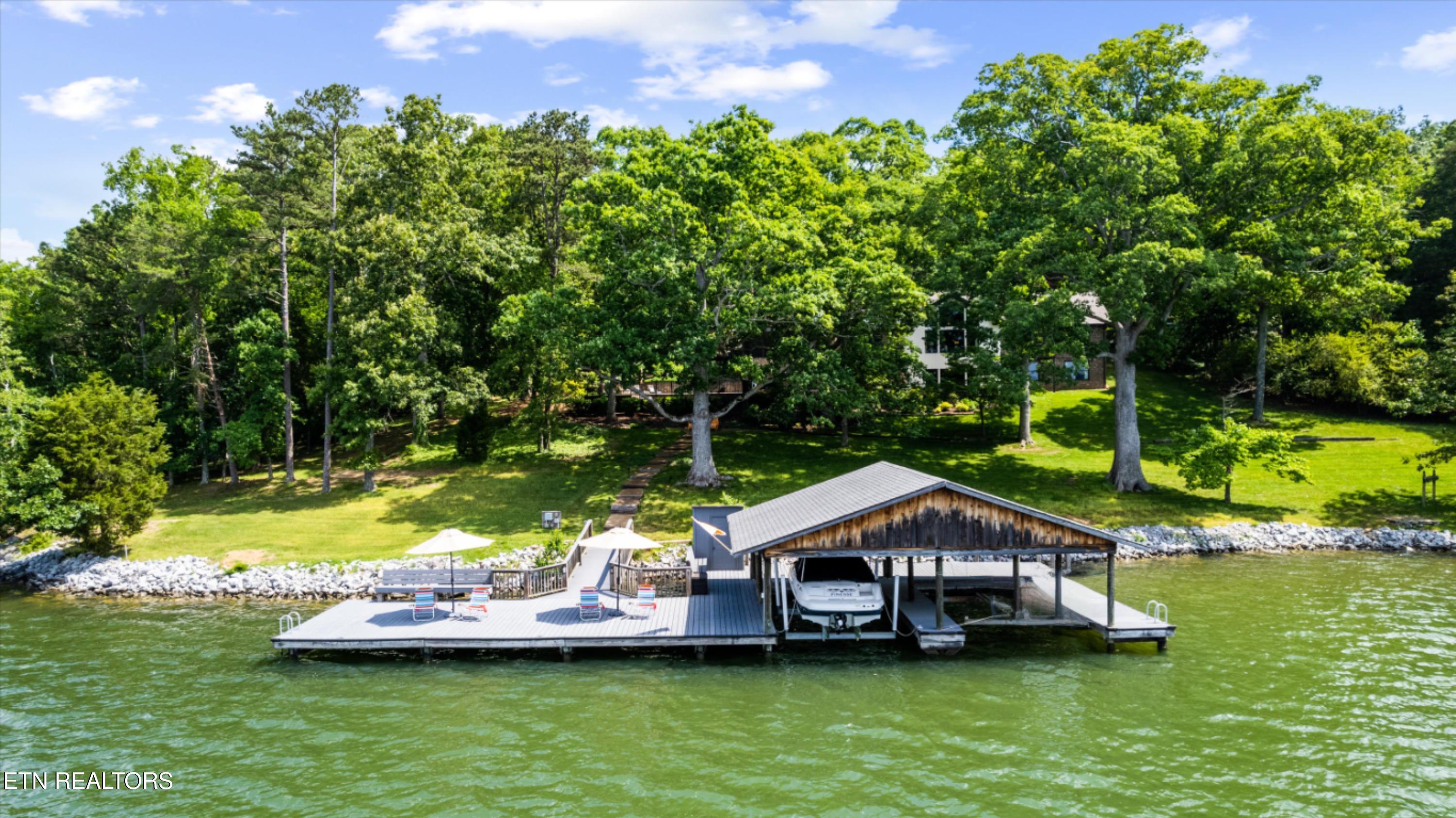 902 Twin Coves Circle Lenoir City TN 37772
