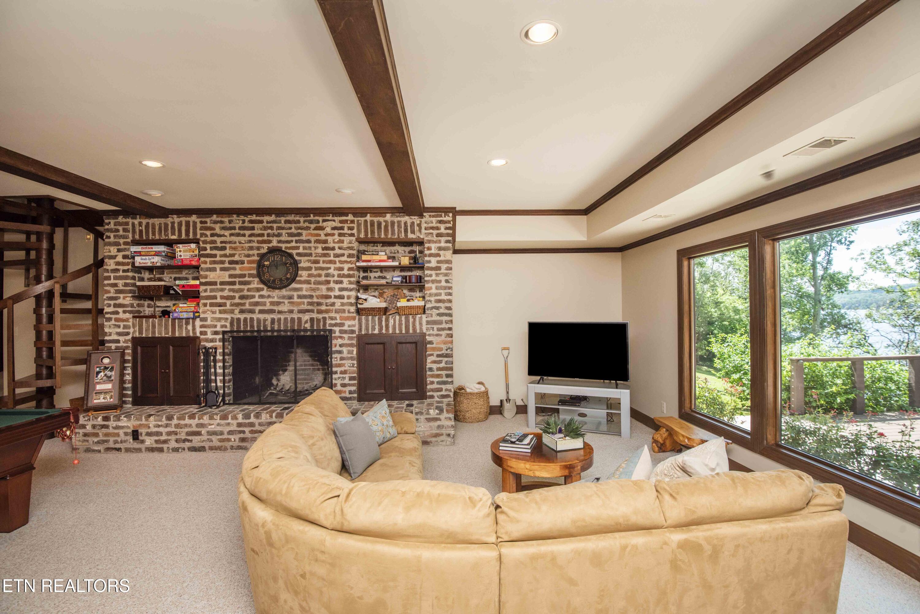 902 Twin Coves Circle Lenoir City TN 37772