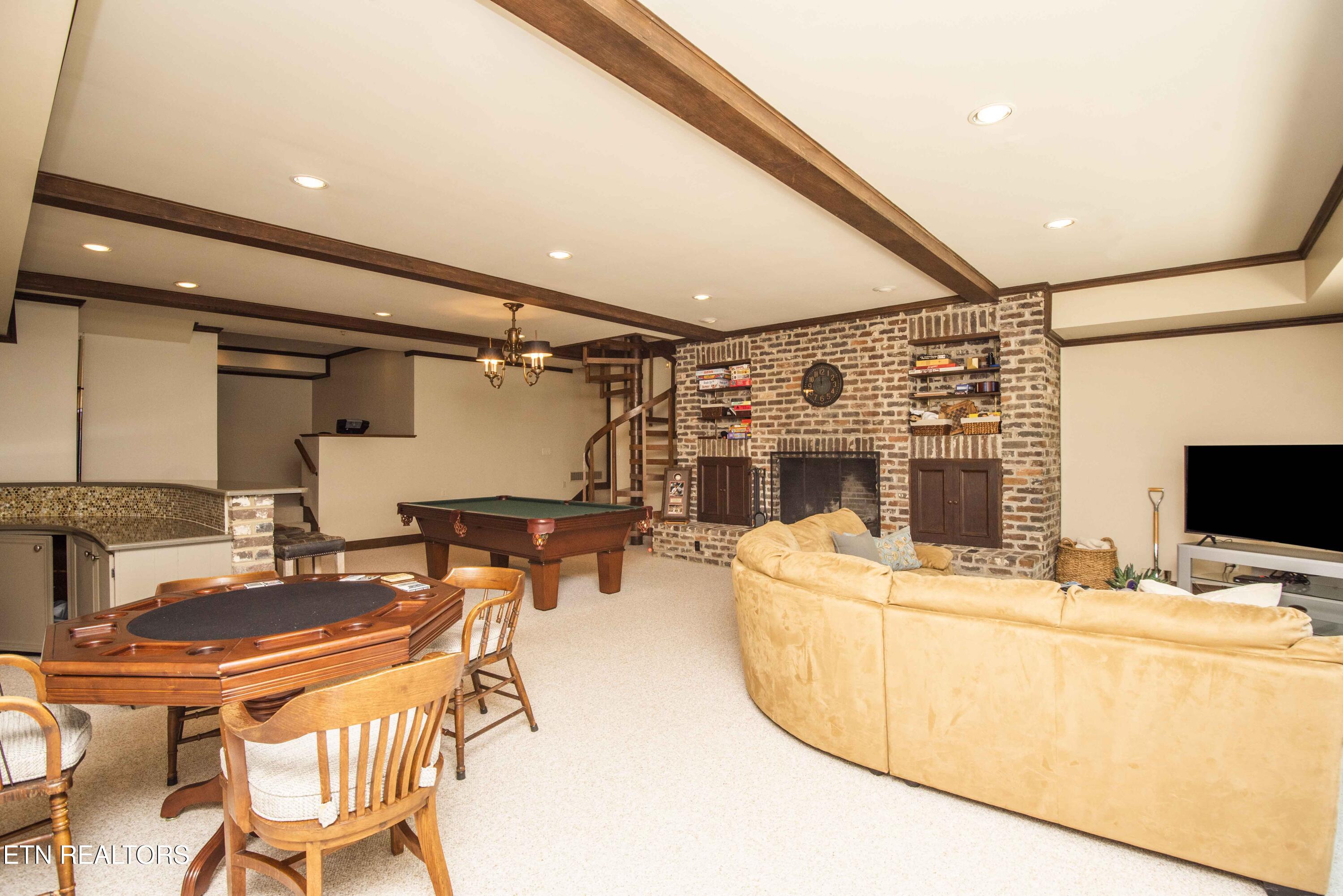 902 Twin Coves Circle Lenoir City TN 37772
