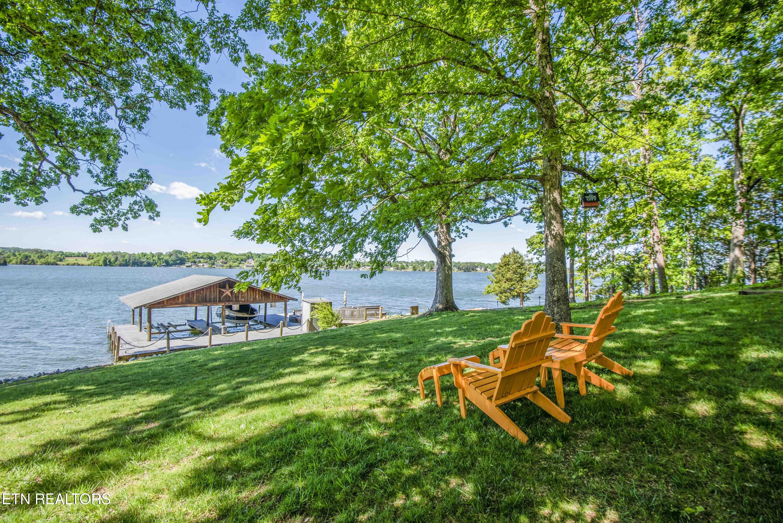 902 Twin Coves Circle Lenoir City TN 37772