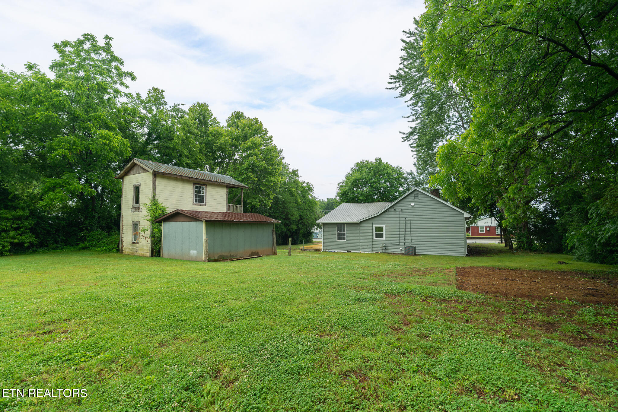 1120 Cannon Avenue Sweetwater TN 37874