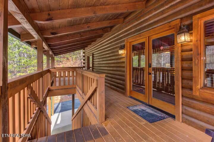 817 Boone Acres Lane Pigeon Forge TN 37863