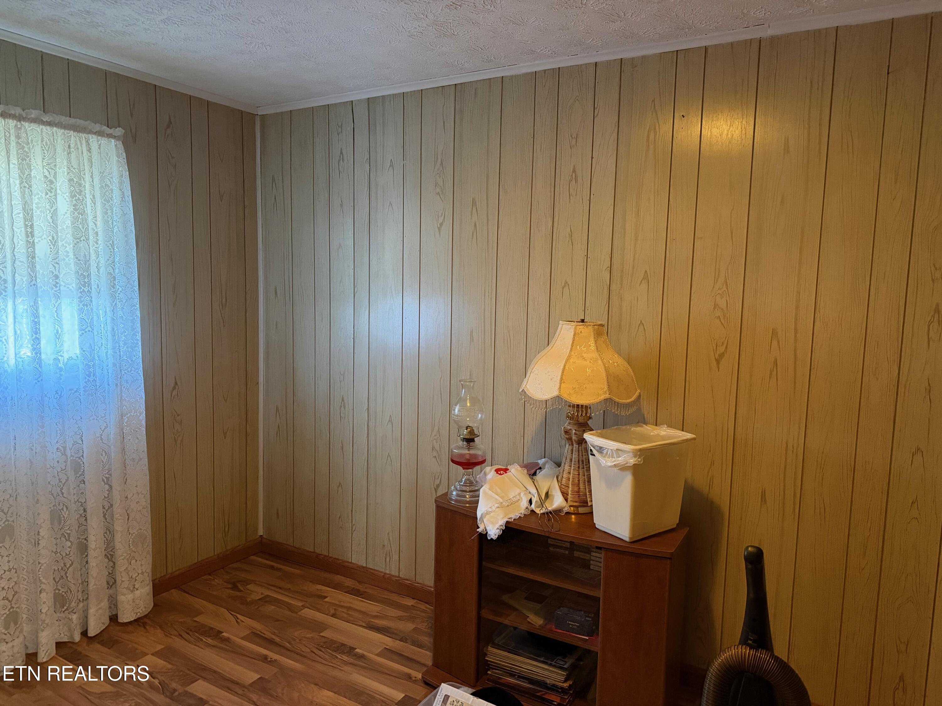 3514 Mount Helen Road Allardt TN 38504