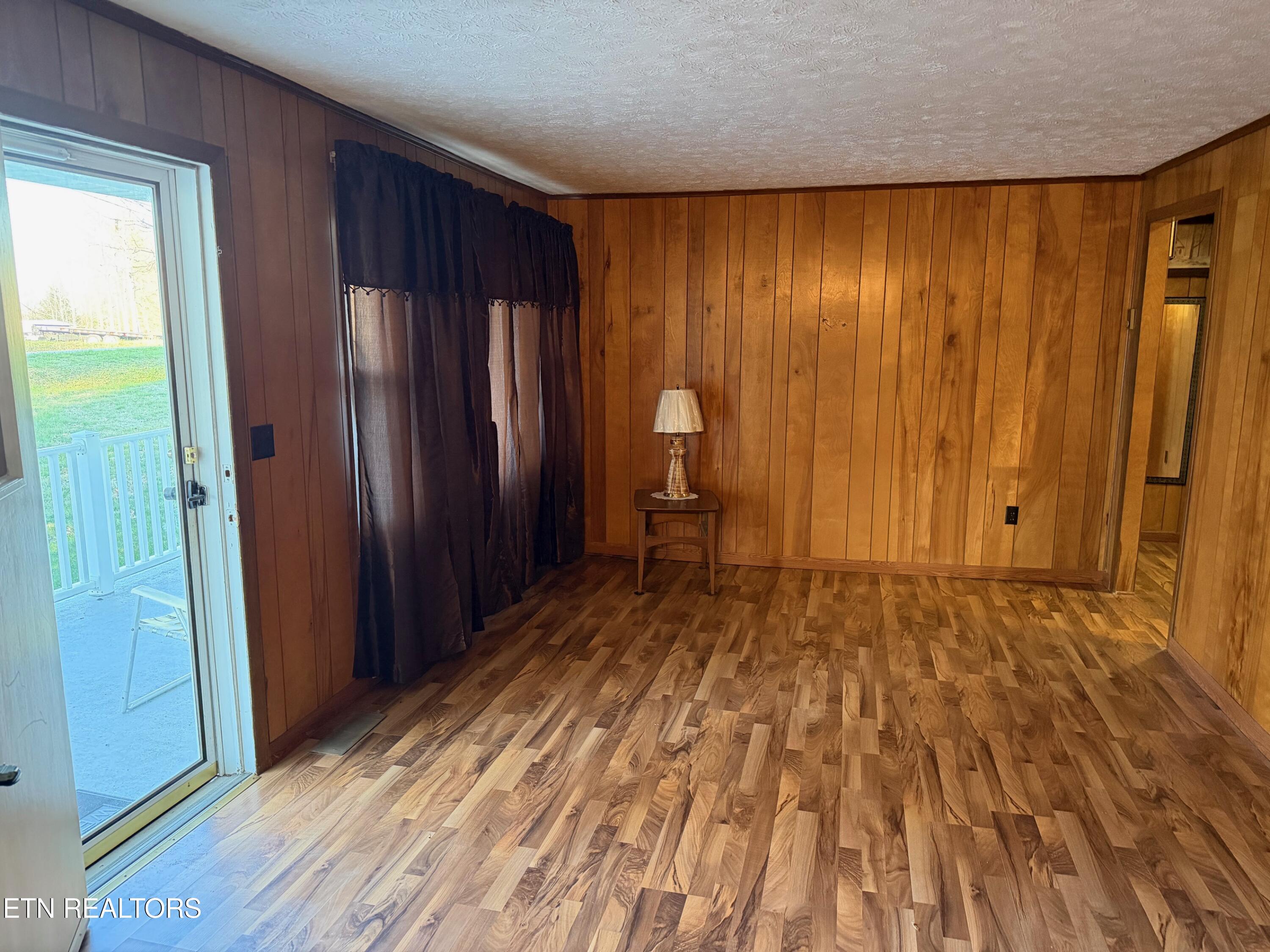 3514 Mount Helen Road Allardt TN 38504
