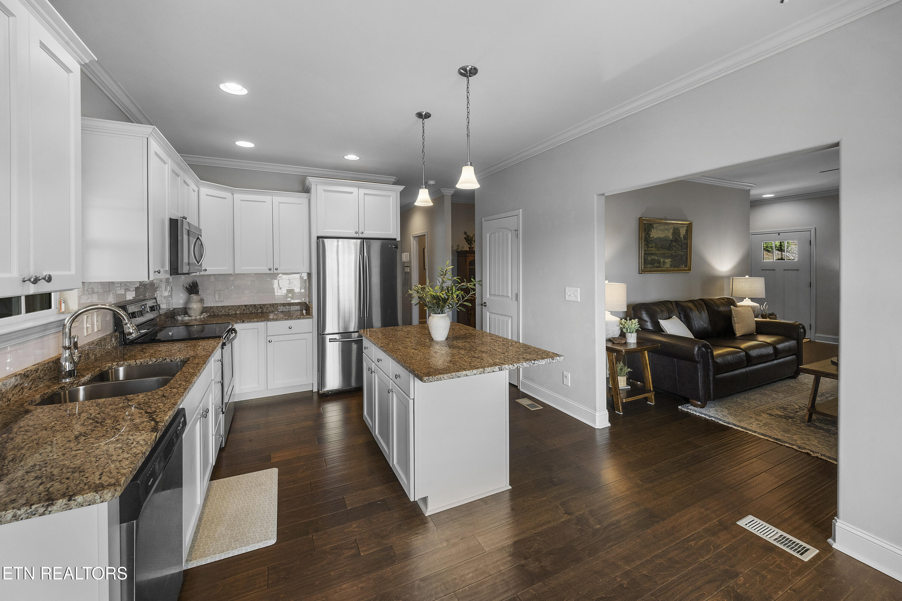 3055 Oakwood Hills Lane Knoxville TN 37931